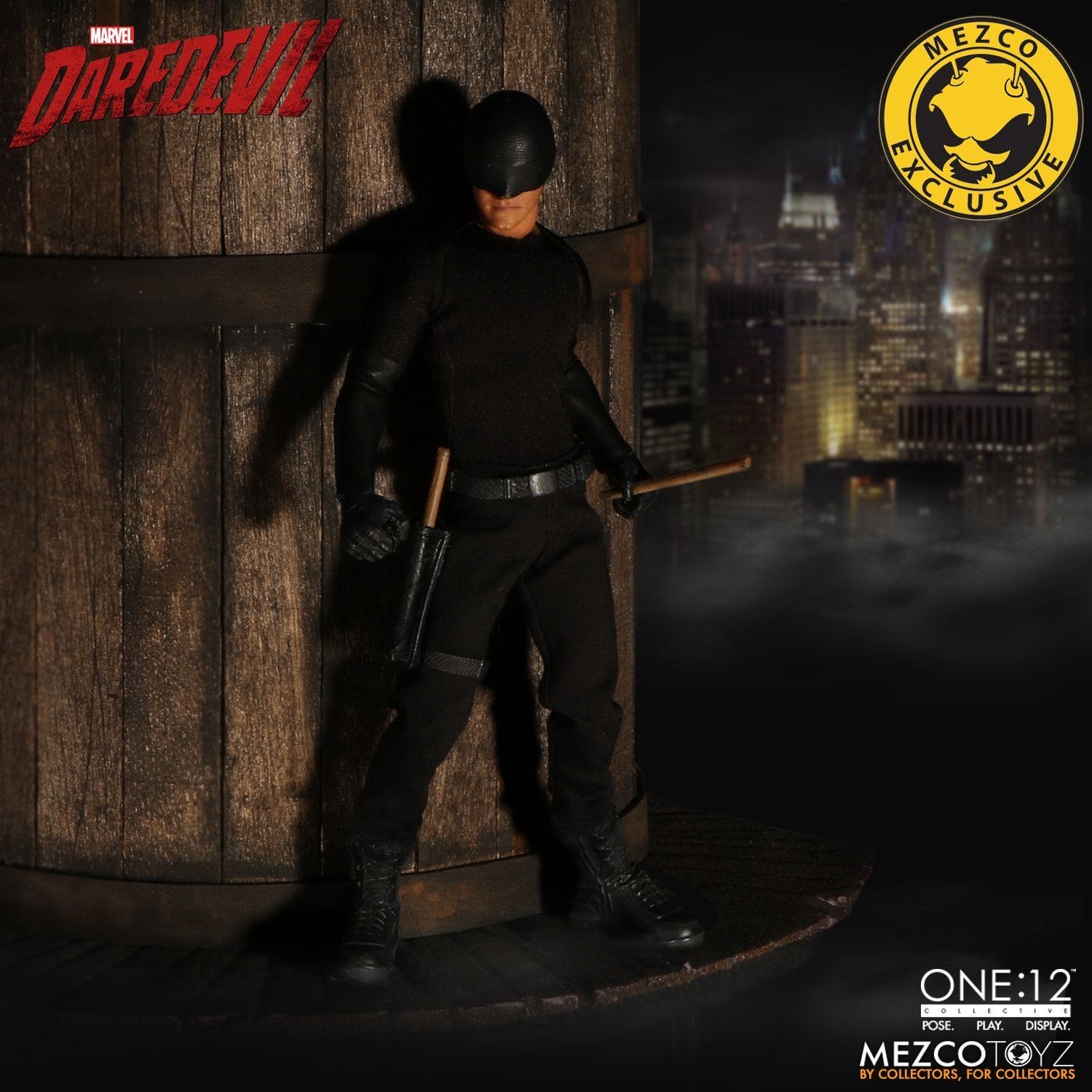 Mezco One:12 Collective Daredevil (Vigilante Edition) - Mezco Toys (Netflix Marvel’s Daredevil) action figure collectible [Barcode 696198766516] - Main Image 2