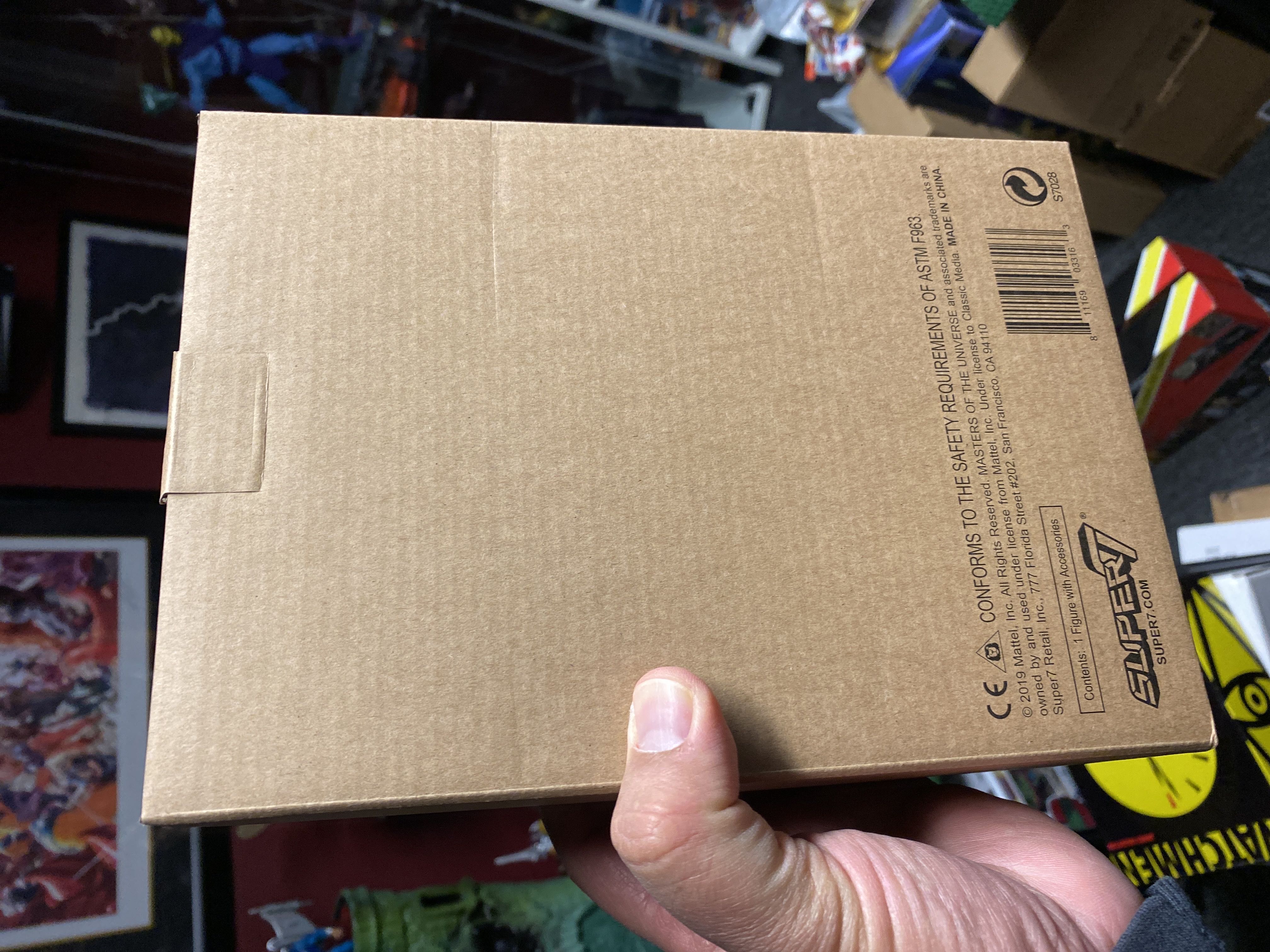 She-Ra - Super7 (Masters Of The Universe) action figure collectible [Barcode 811169033163] - Main Image 2