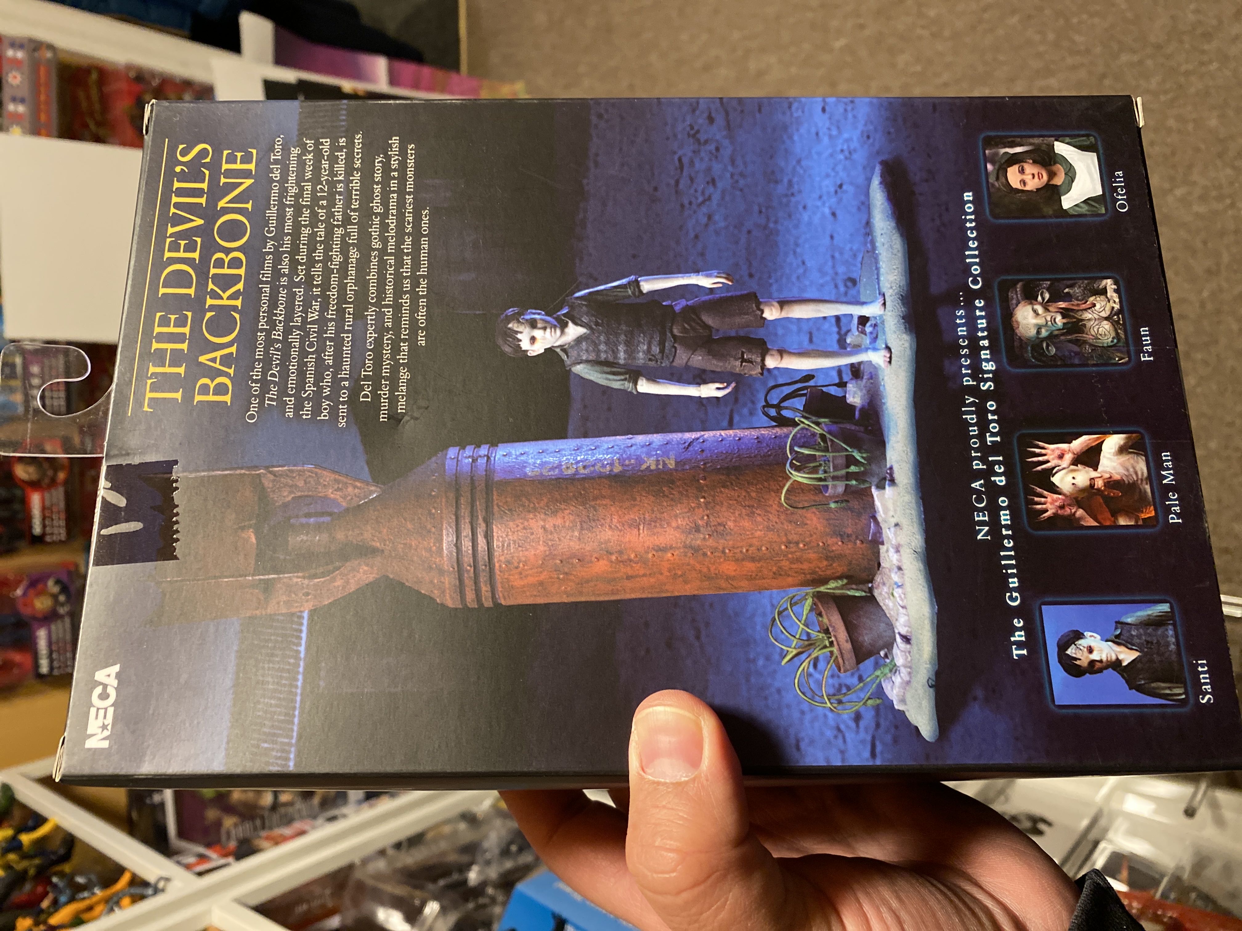 Santi The Devil’s Backbone - Neca (Reel Toys) action figure collectible [Barcode 634482331507] - Main Image 2