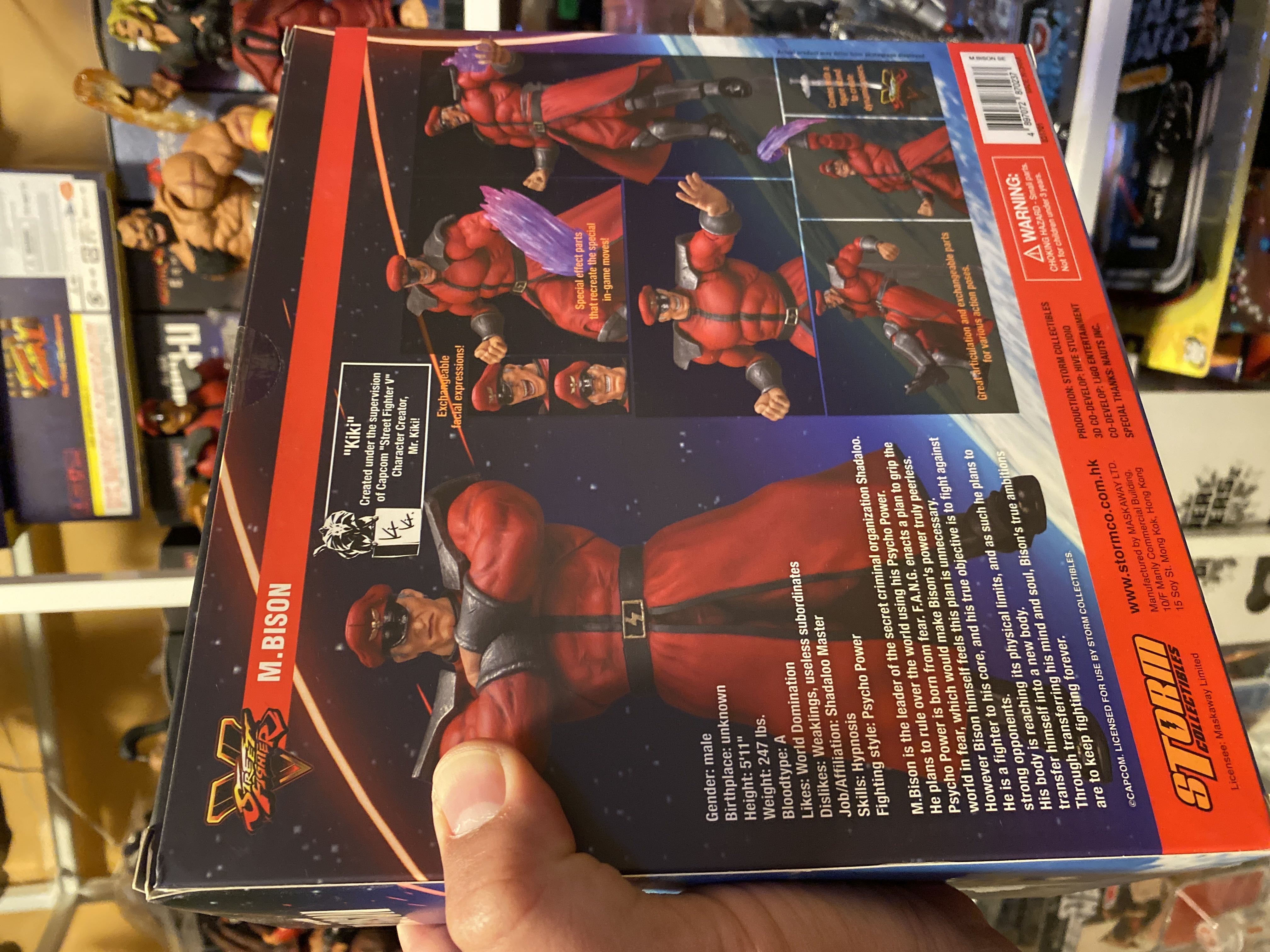 Storm Collectibles Street Fighter V Bison Toys Rus - Storm Collectibles action figure collectible [Barcode 4897072870237] - Main Image 2