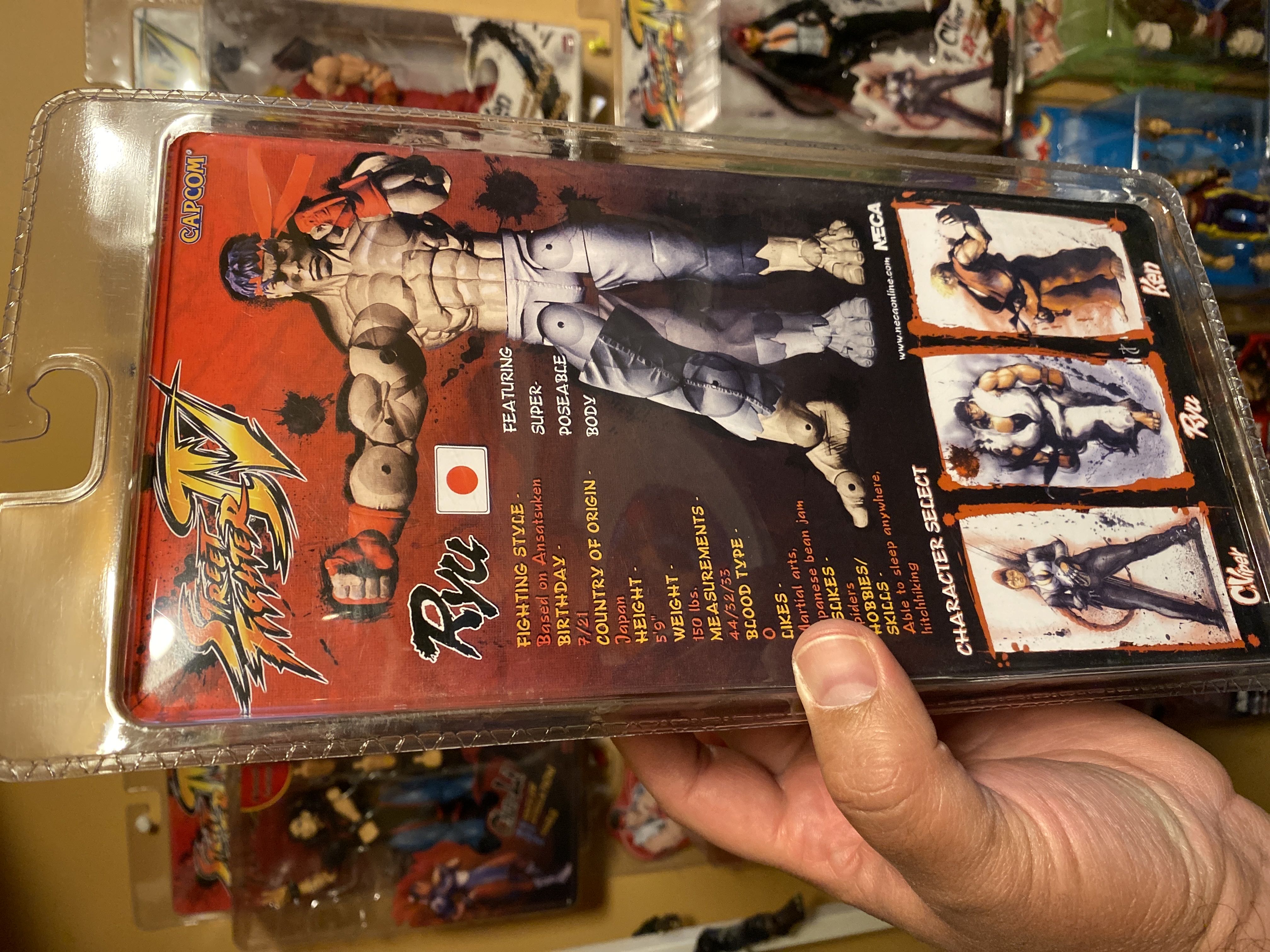 NECA Street Fighter Ryu Black Costume - Neca action figure collectible [Barcode 634482446485] - Main Image 2