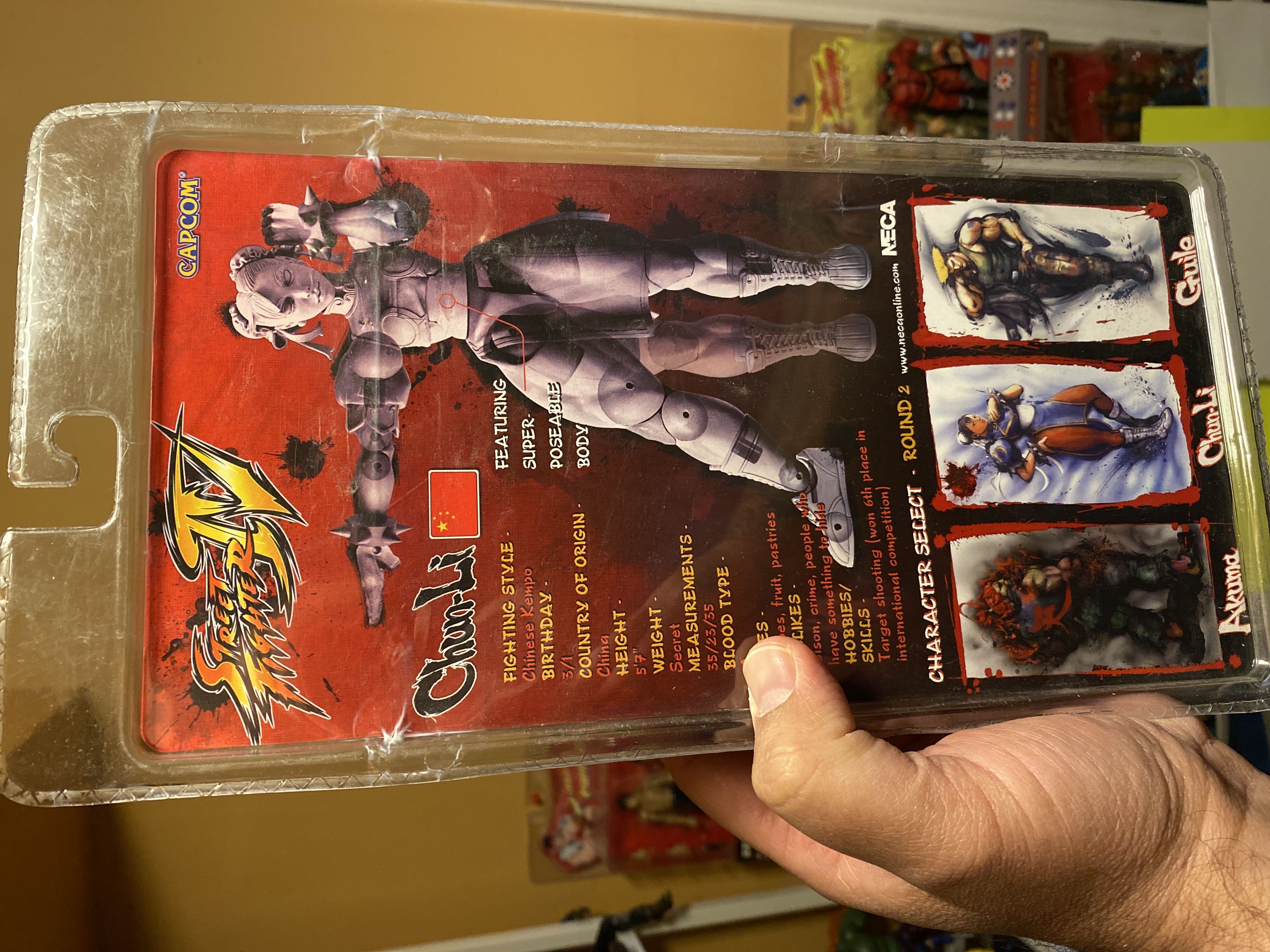 NECA Street Fighter Chun-Li Black Costume - Neca (Street Fighter) action figure collectible [Barcode 634482446539] - Main Image 2