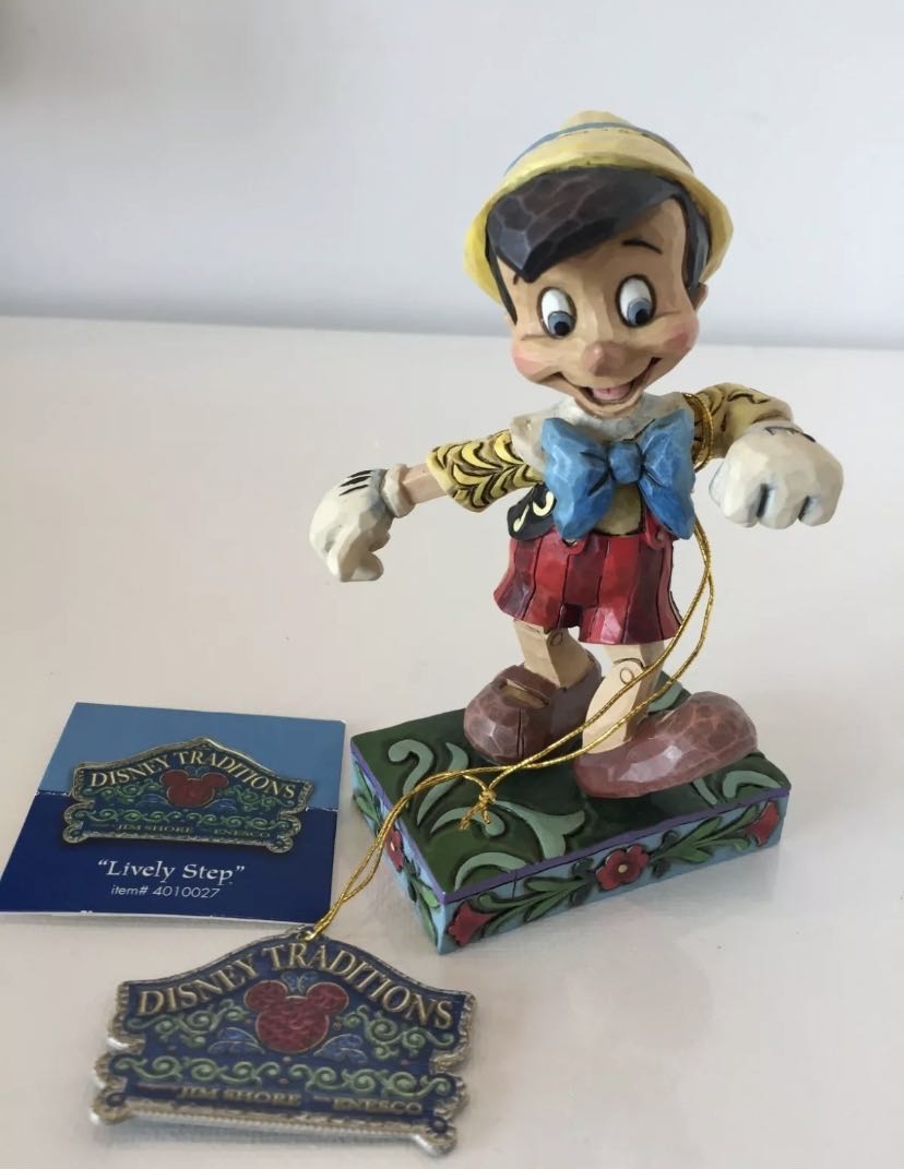 Mezco One:12 Shadow Assassin Asia Exclusive White Ninja Gomez