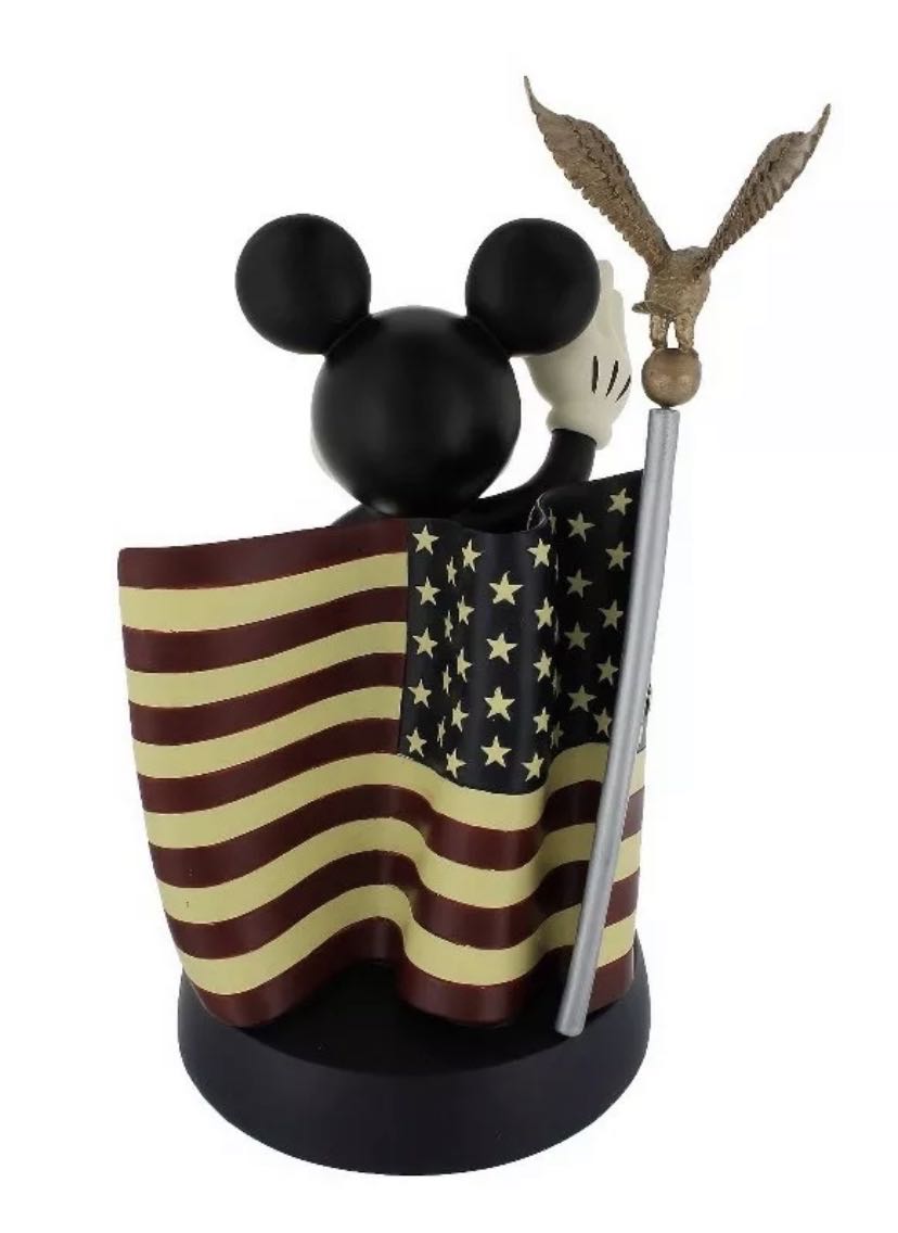 Mickey Mouse Big Fig - Disney Theme Park Merchandise (Artist Costa Alavezos) action figure collectible [Barcode 400005080531] - Main Image 2