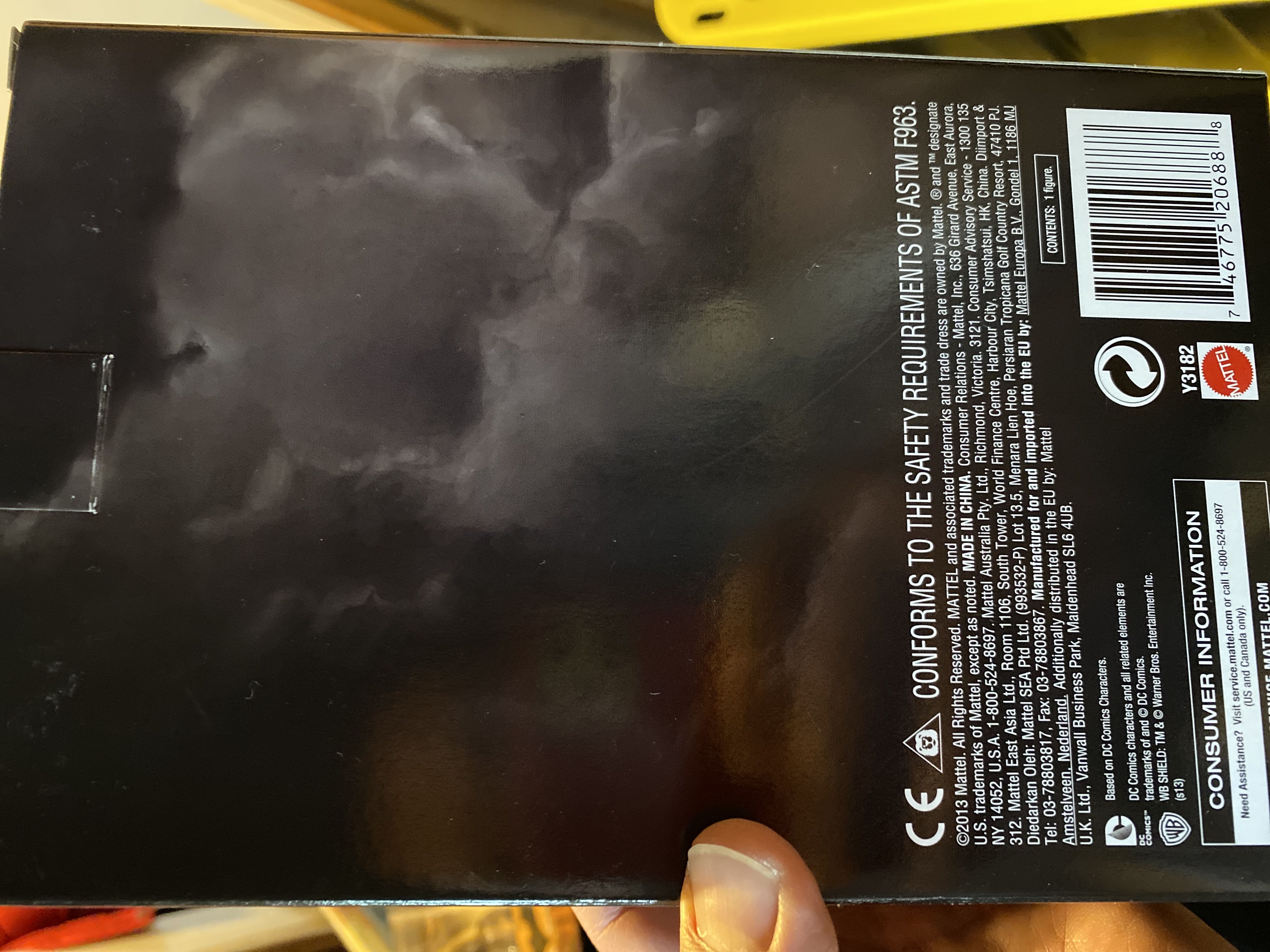 DC Signature Captain Marvel - Mattel (DC Signature Collection) action figure collectible [Barcode 746775206888] - Main Image 2