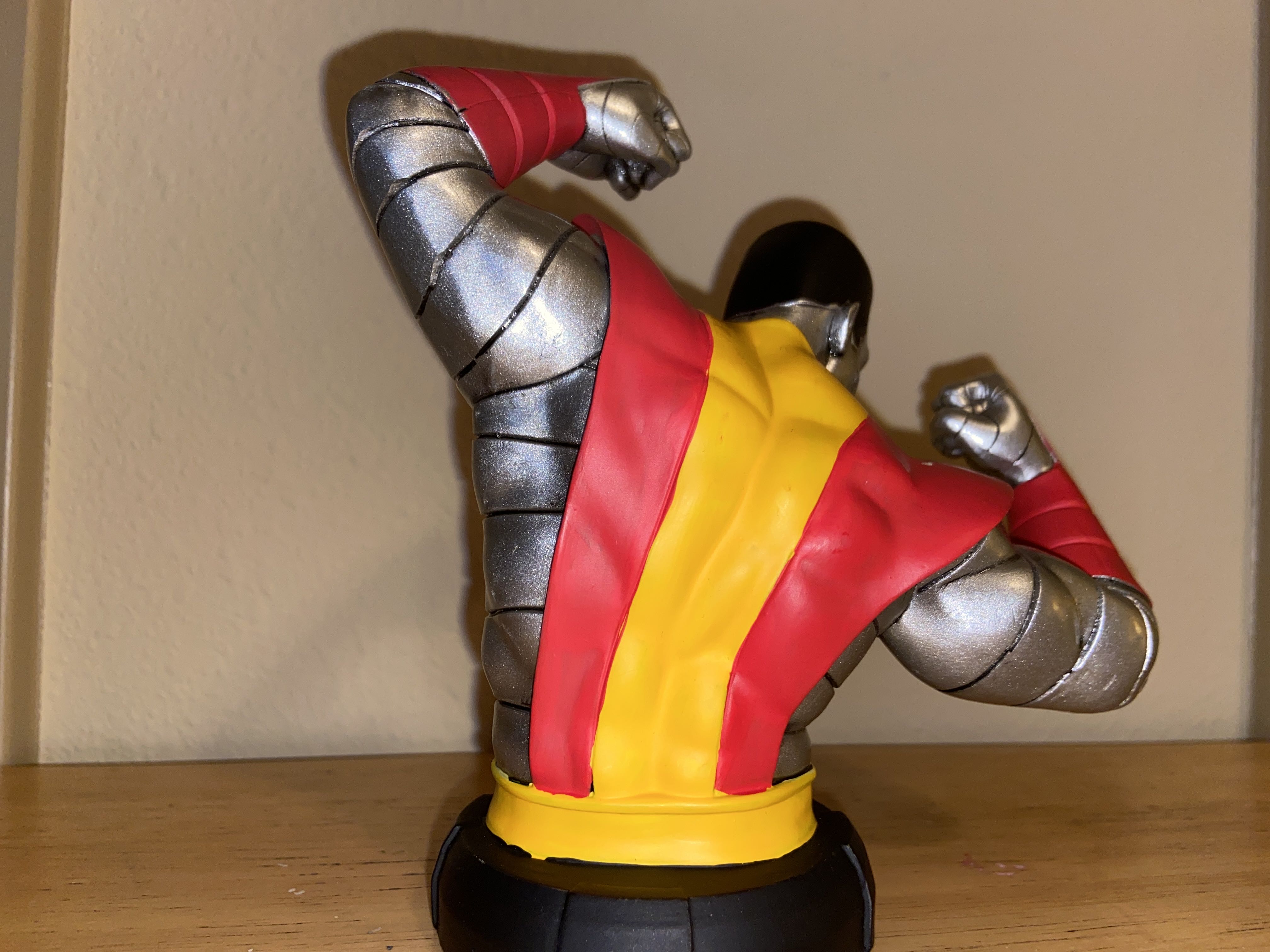 Colossus  action figure collectible - Main Image 3