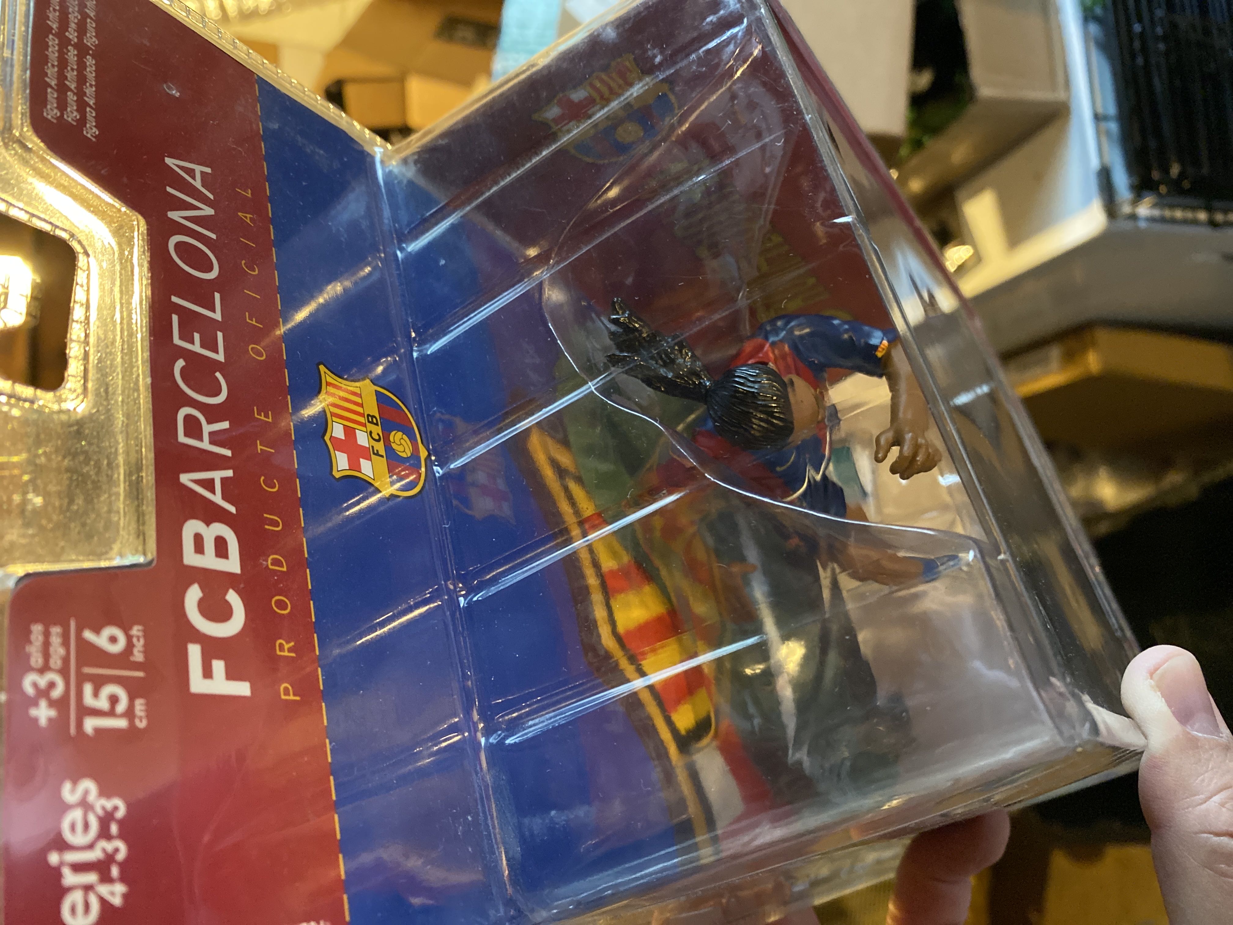 FTChamps Barcelona Series 4-3-3 Ronaldinho 10 - Ftchamps (Soccer) action figure collectible [Barcode 8436035703548] - Main Image 2