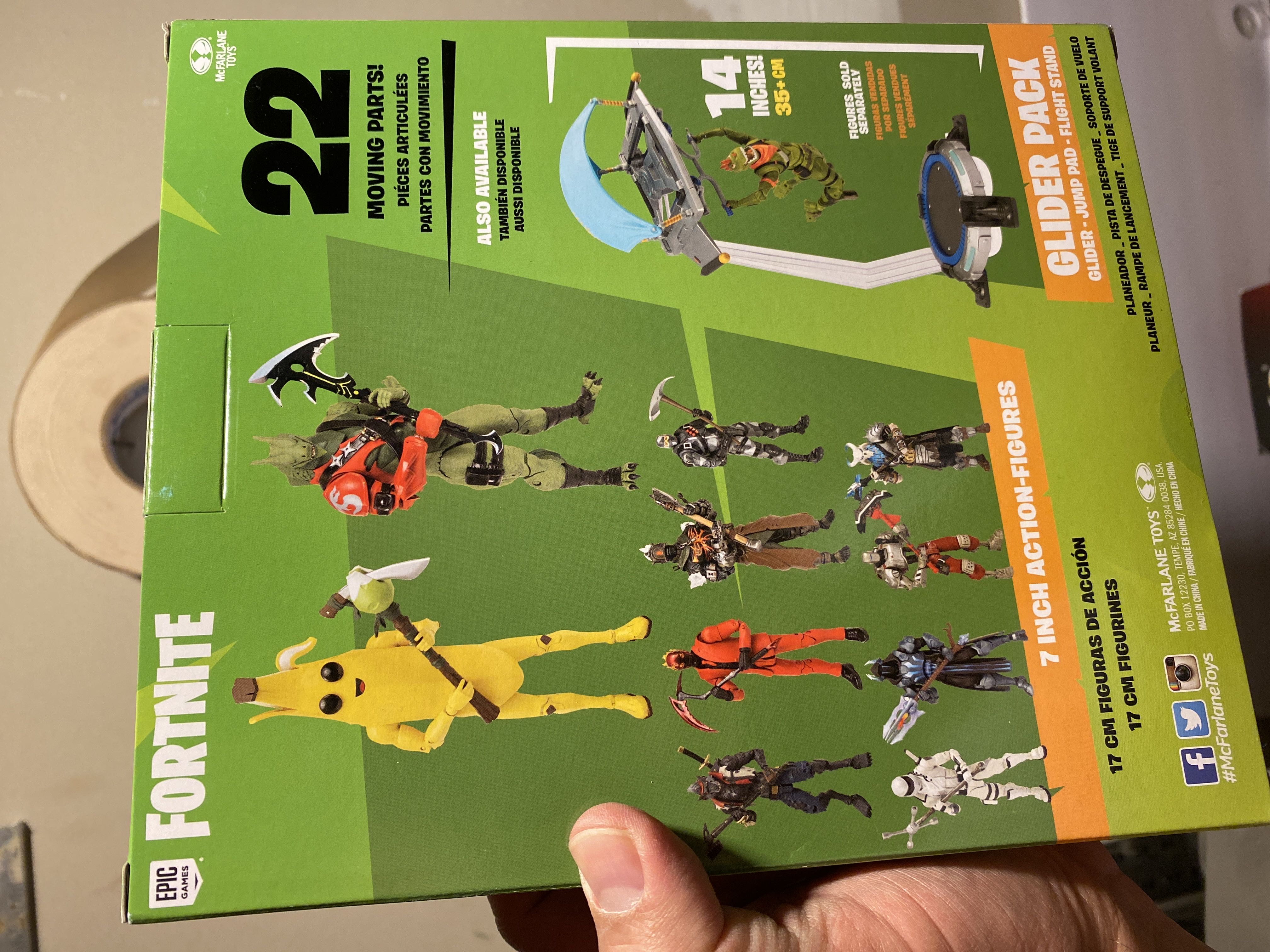 Peely (McFarlane) - McFarlane Toys action figure collectible [Barcode 787926107265] - Main Image 2