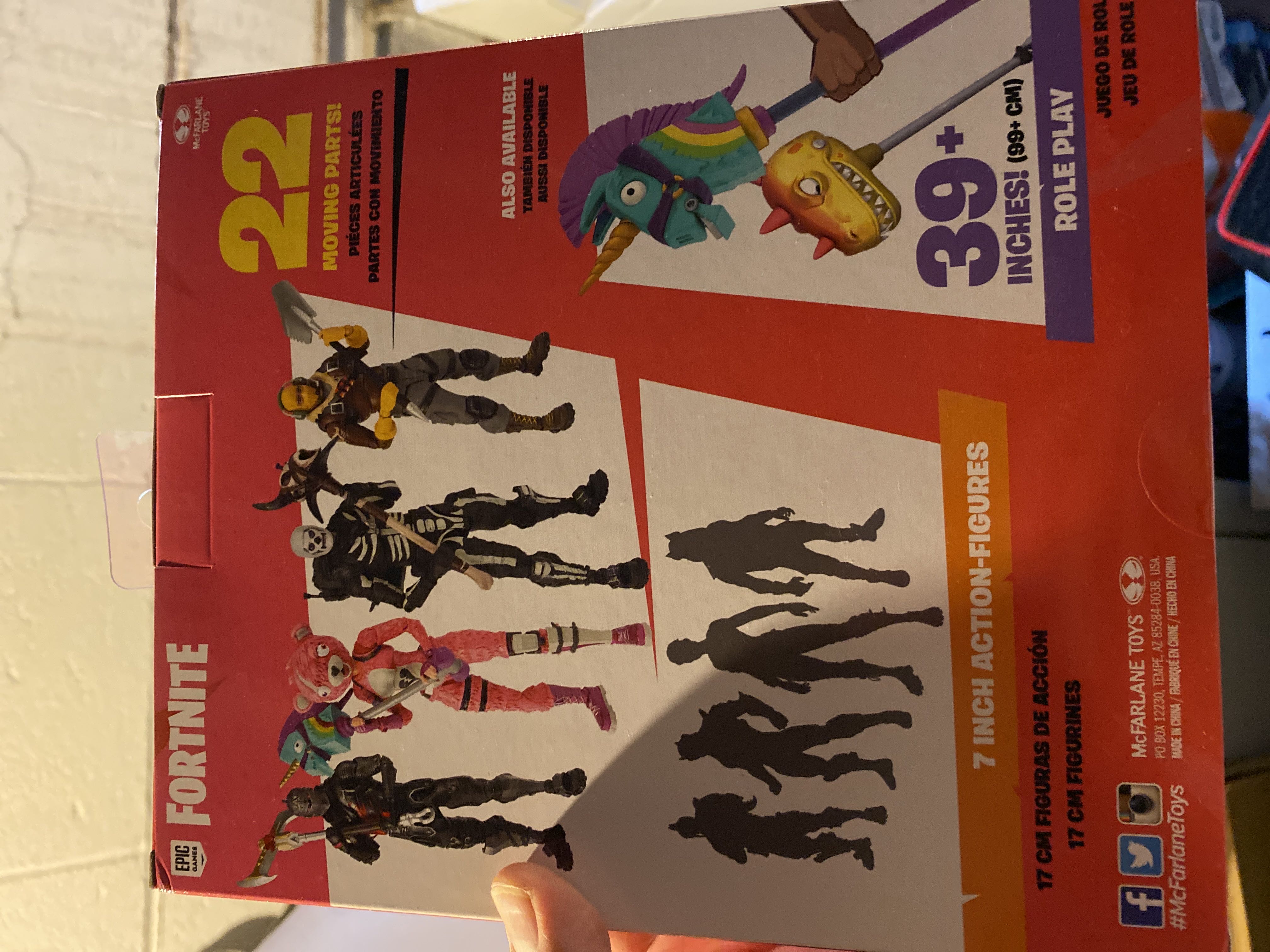 Fortnite: Cuddle Team Leader - McFarlane Toys (Fortnite) action figure collectible [Barcode 787926106015] - Main Image 2