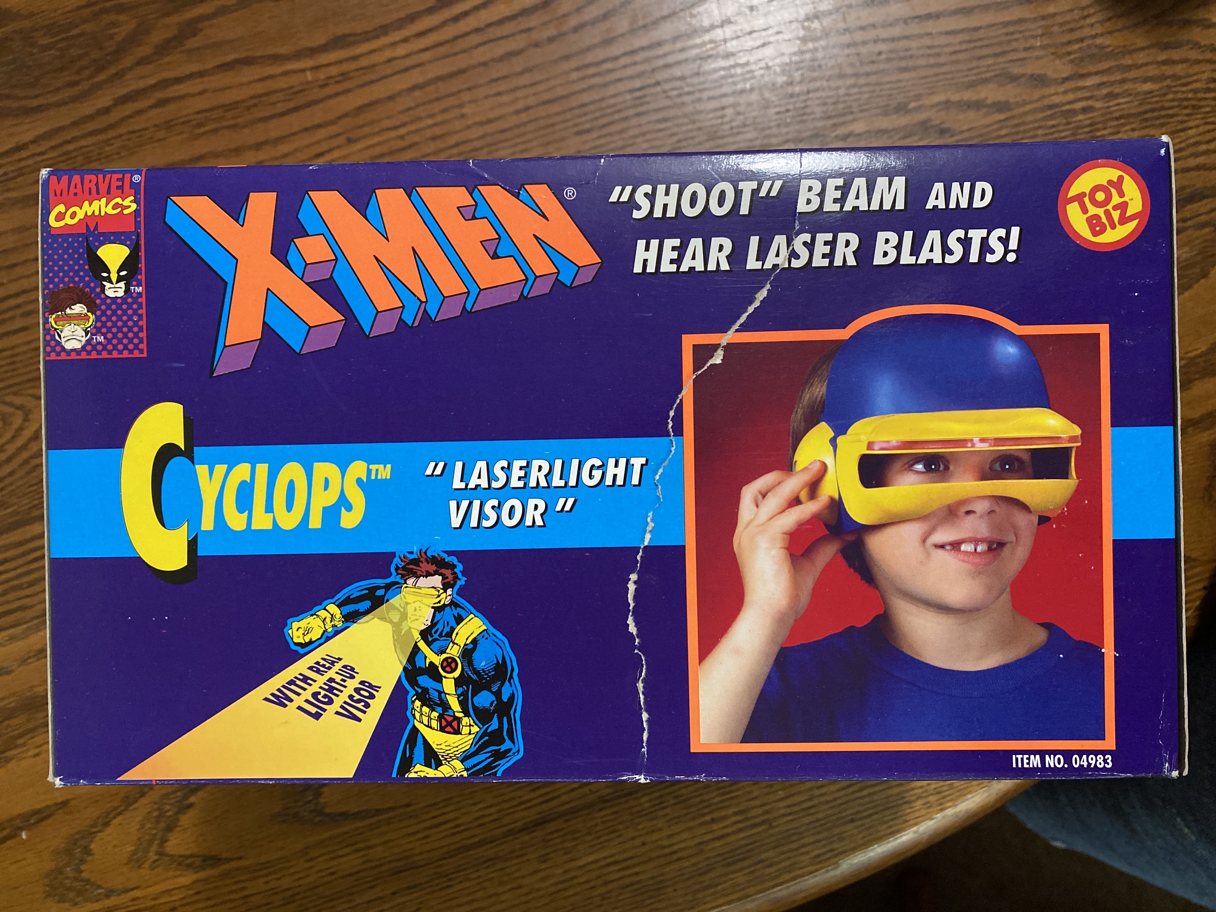 X-Men (Accessory) - Toy Biz (Cyclops Accessory Playset) action figure collectible [Barcode 035112049838] - Main Image 3