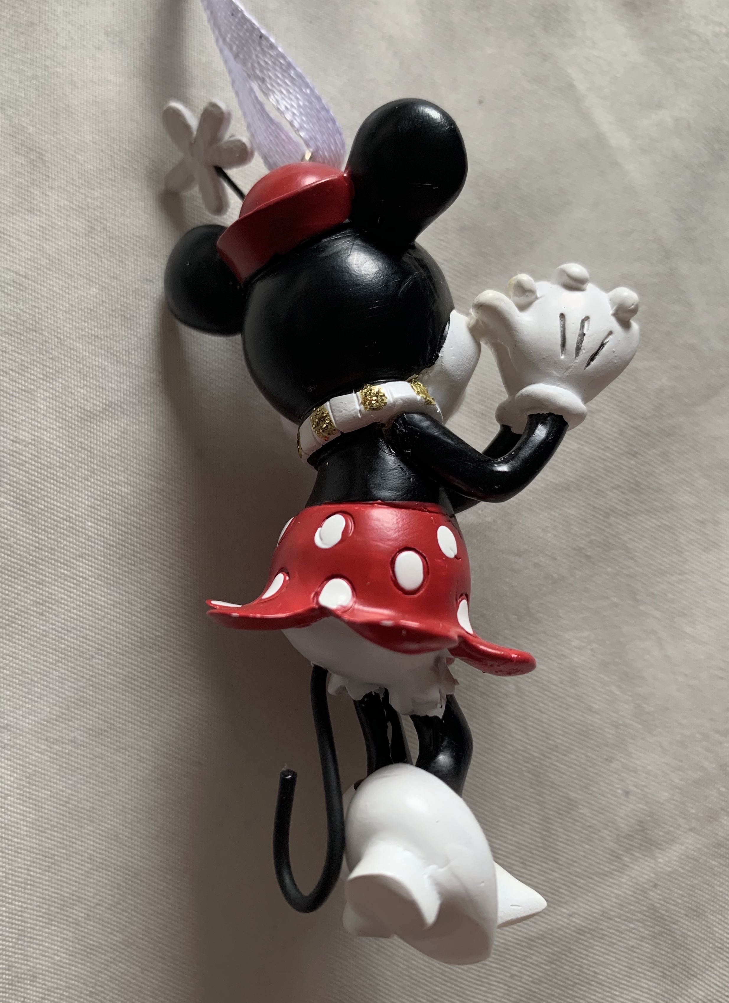 Minnie Mouse - Hallmark Keepsake Ornaments (Hallmark) action figure collectible - Main Image 2