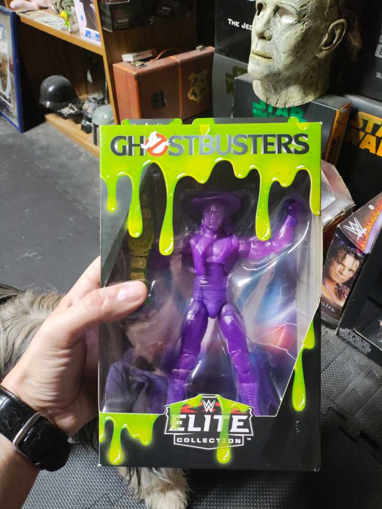 WWE Elite - Ghostbusters Undertaker - Mattel Wwe (Wwe Elite) action figure collectible [Barcode 887961836479] - Main Image 3
