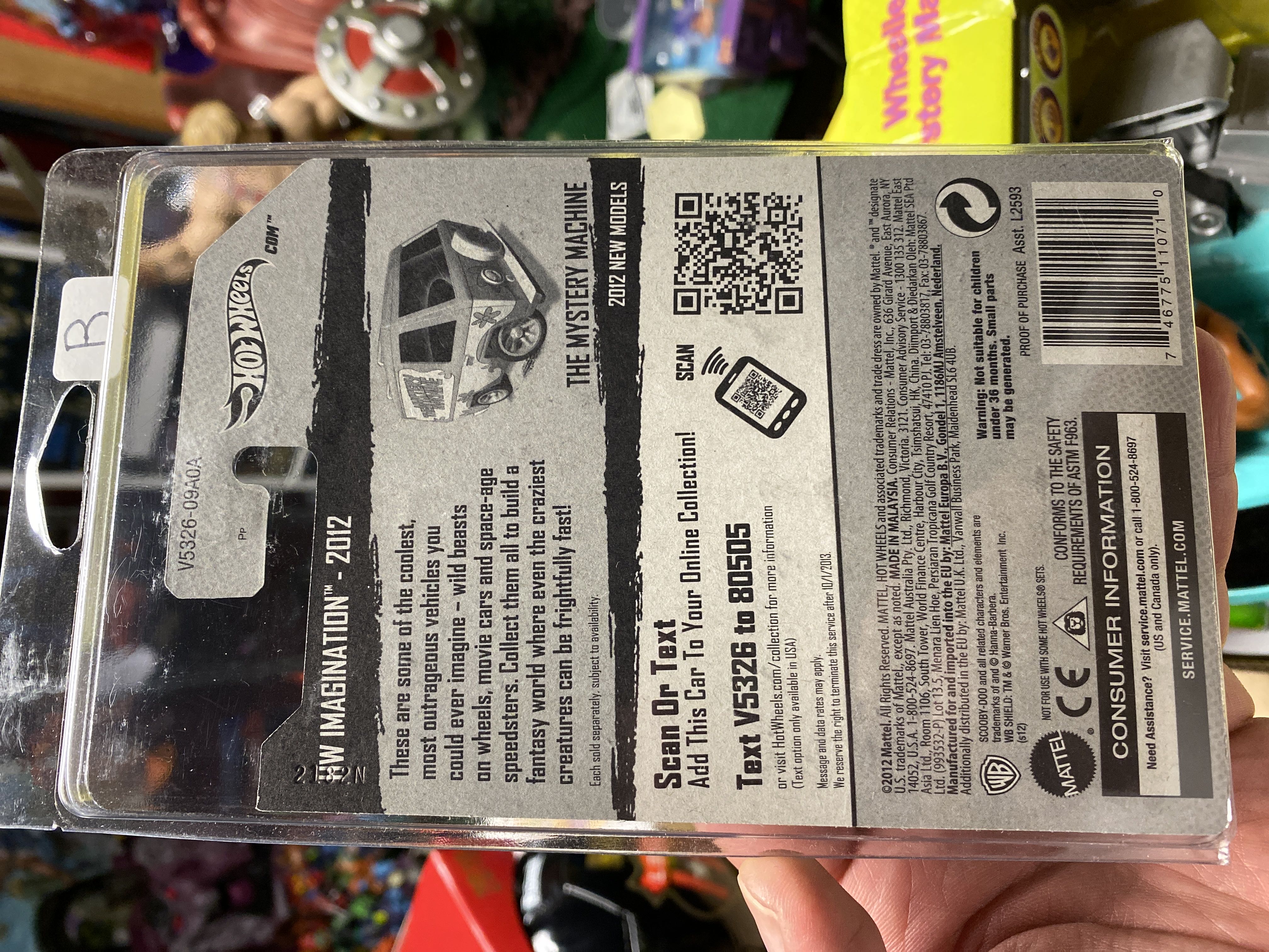 Hot Wheels Mystery Machine 2012 Release - Hot Wheels (Scooby Doo) action figure collectible - Main Image 2