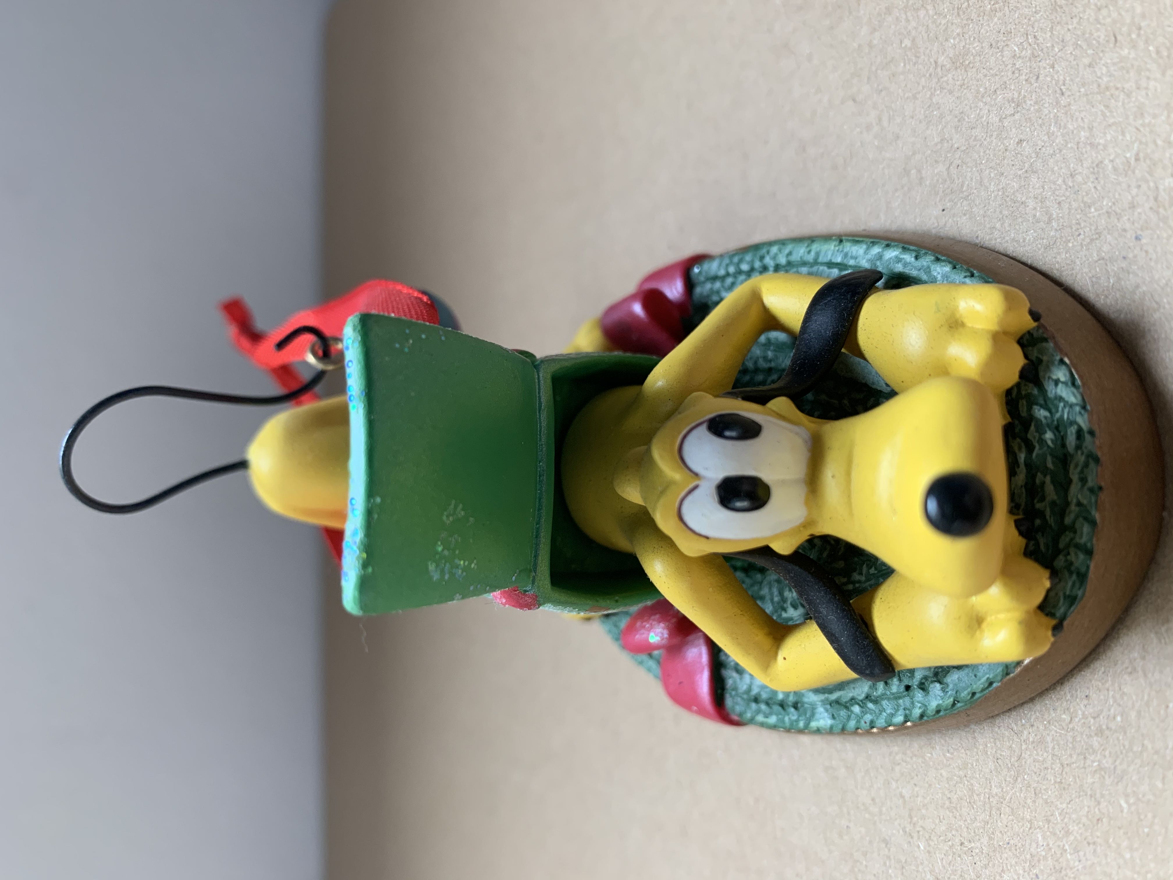 Pluto - Disney Theme Park Merchandise (SKETCHBOOK CHRISTMAS ORNAMENT) action figure collectible - Main Image 4