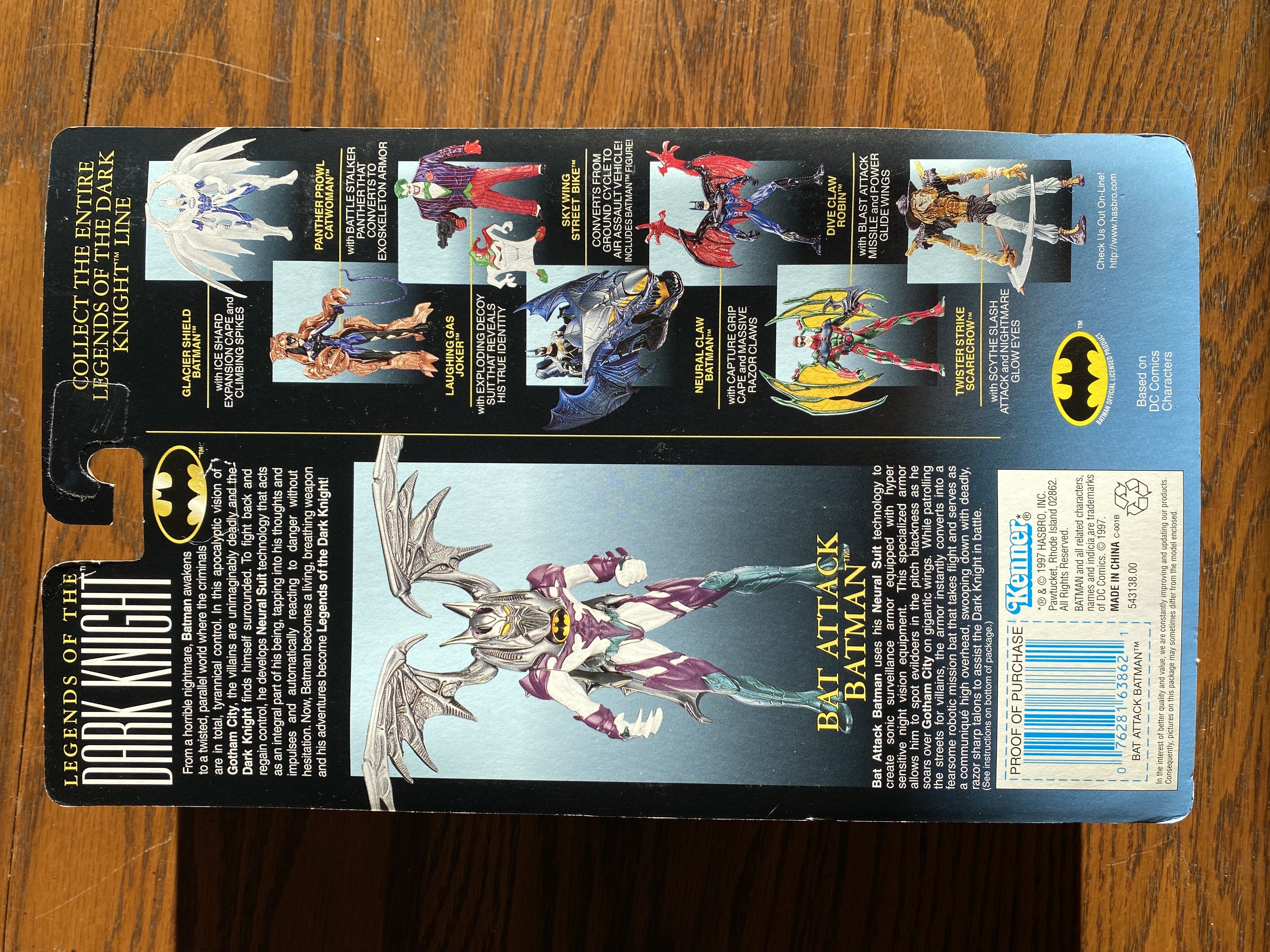 Batman: Legends Of The Dark Knight - Hasbo / Kenner (Bat Attack Batman) action figure collectible [Barcode 076281638621] - Main Image 2