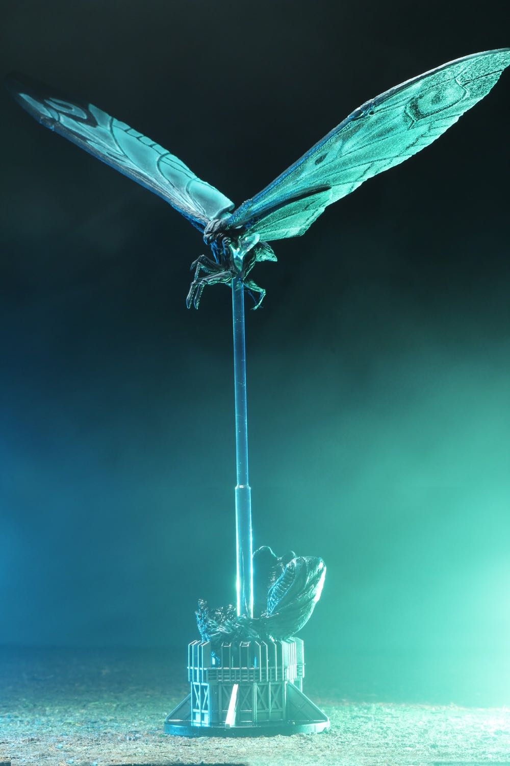 NECA *Godzilla King of the Monsters: Mothra Poster Version - NECA, Inc. (Godzilla) action figure collectible [Barcode 634482428979] - Main Image 4