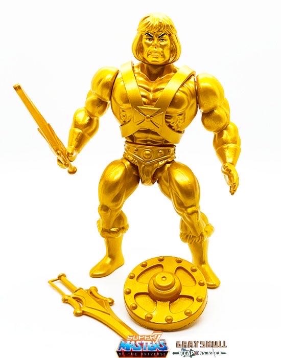 Masters Of The Universe (As Seen On TV): Gold Statue He-Man - Super 7 (As Seen On TV) action figure collectible [Barcode 811169038274] - Main Image 4