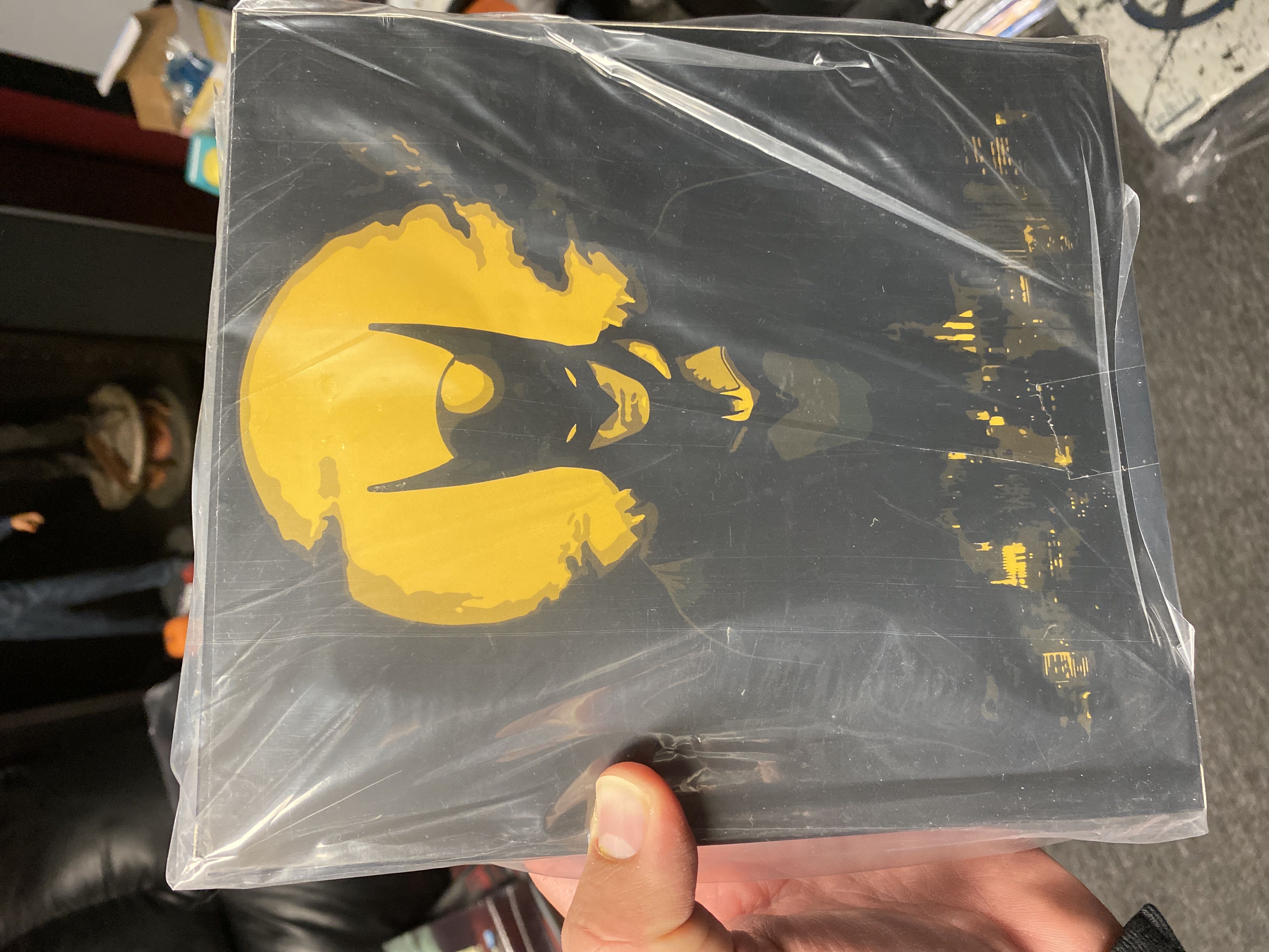 Batman Ascending Knight (MDX Edition) - Mezco (One:12) action figure collectible [Barcode 696198765724] - Main Image 2