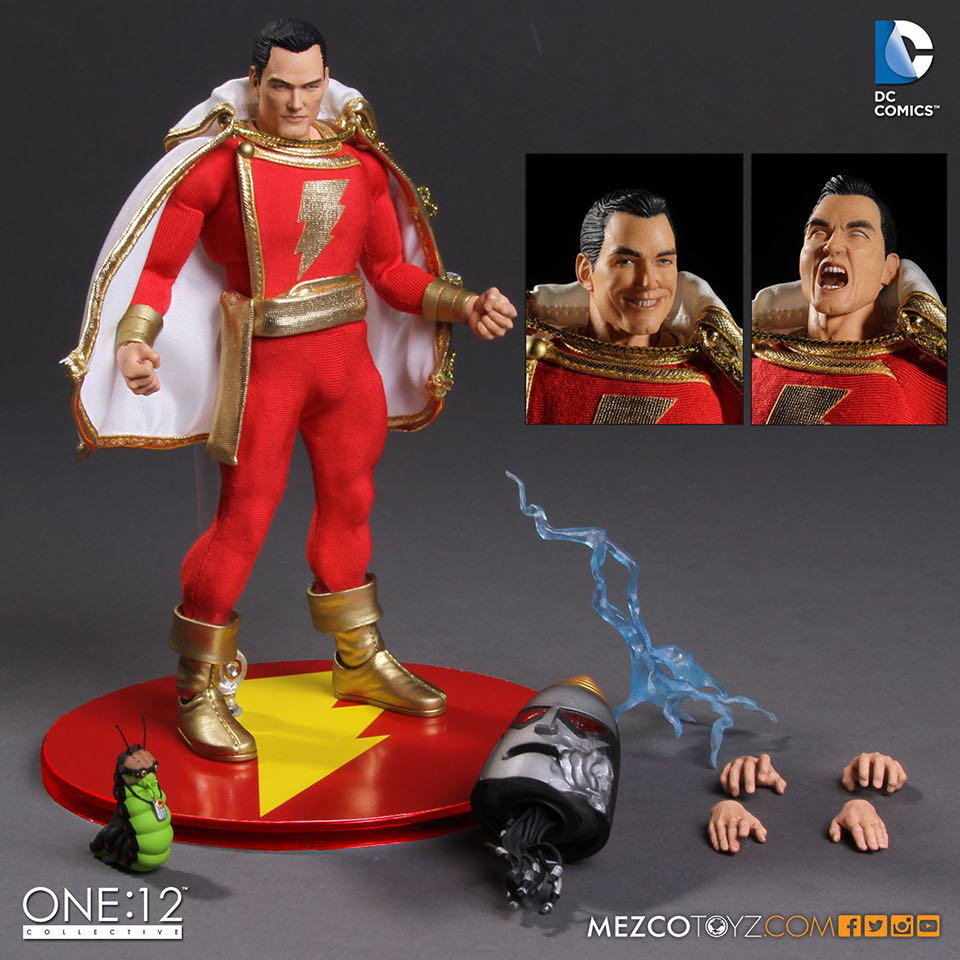6 Shazam! - Mezco (Mezco One 12) action figure collectible [Barcode 696198761207] - Main Image 4