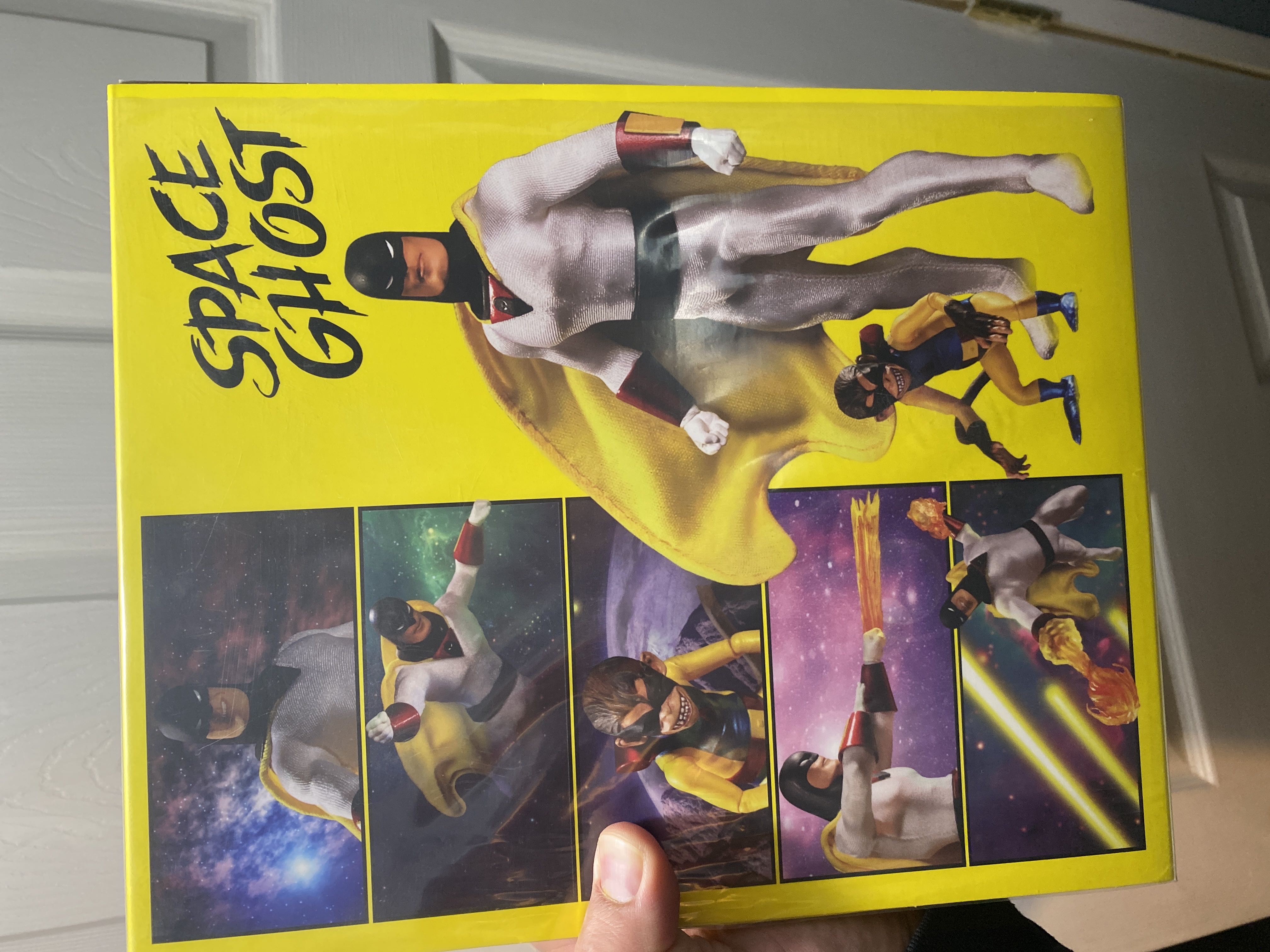 1 Space Ghost - Mezco Toyz (Mezco One 12) action figure collectible [Barcode 696198762105] - Main Image 2