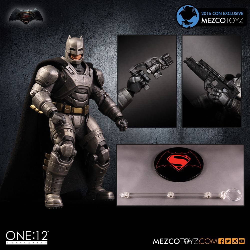 Batman Armored (Batman V Superman: Dawn Of Justice) - Mezco Toyz (DC Comics) action figure collectible [Barcode 696198763324] - Main Image 4