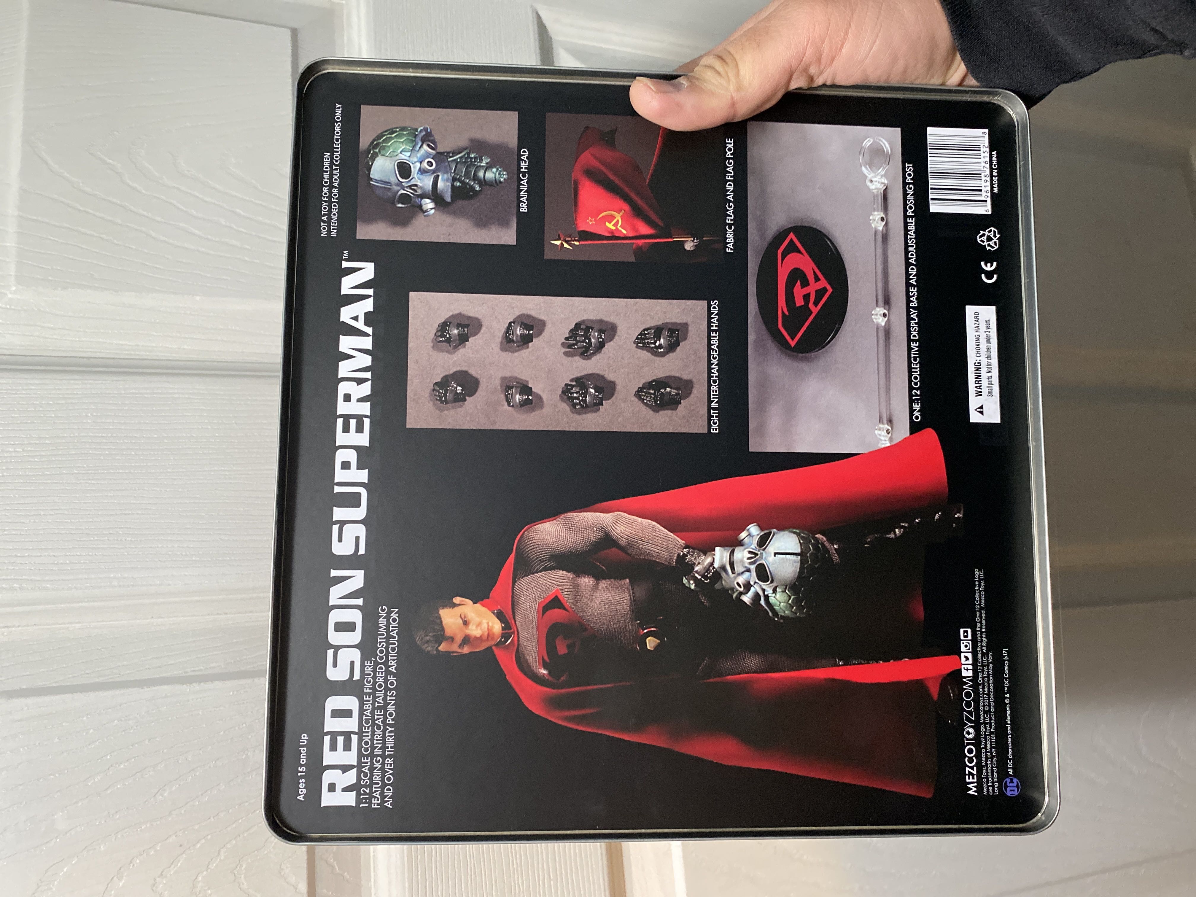 One:12 Collective/ Superman (Red Son) - Mezco Toyz (DC Comics) action figure collectible [Barcode 696198761528] - Main Image 2