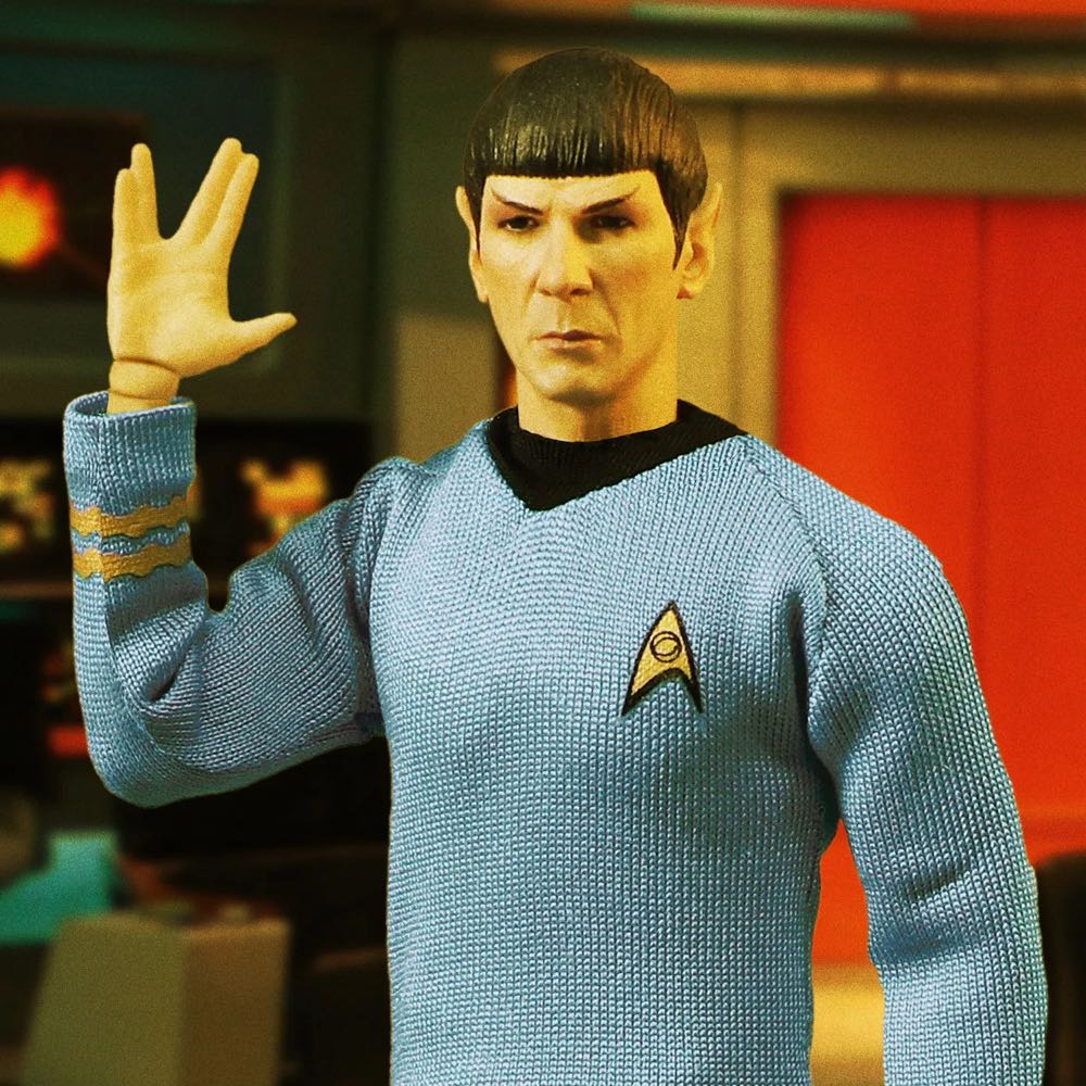 16 Spock Star Trek Mezco:One 12 - Mezco Toyz (Mezco One 12) action figure collectible [Barcode 696198761689] - Main Image 4