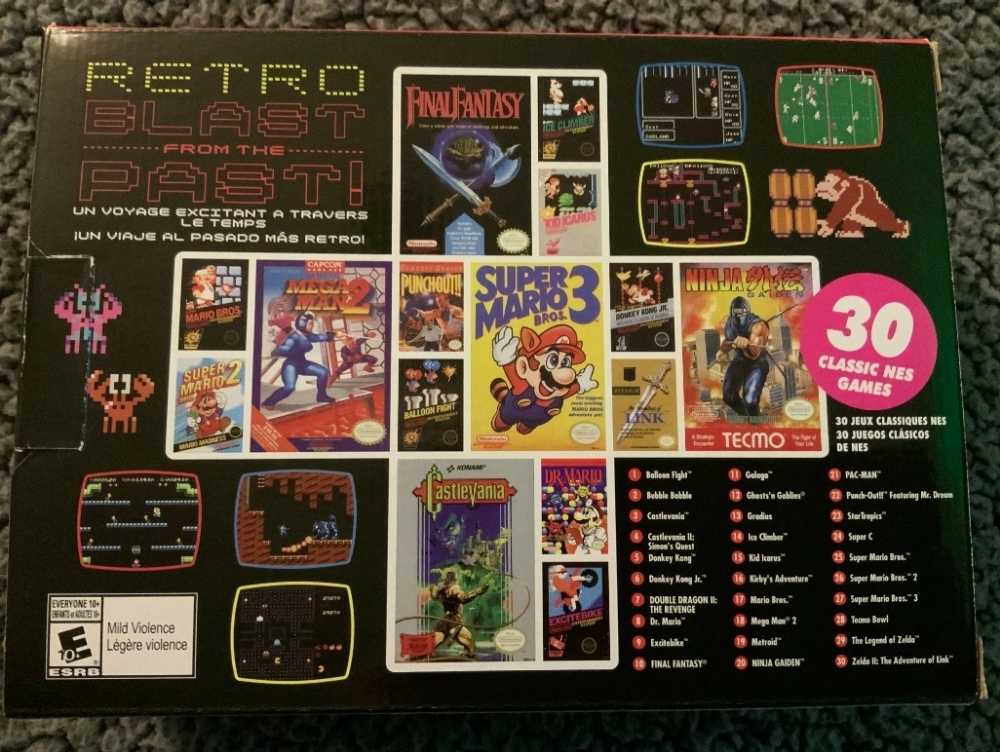 Nintendo NES Classic Edition - Nintendo action figure collectible [Barcode 045496590024] - Main Image 2