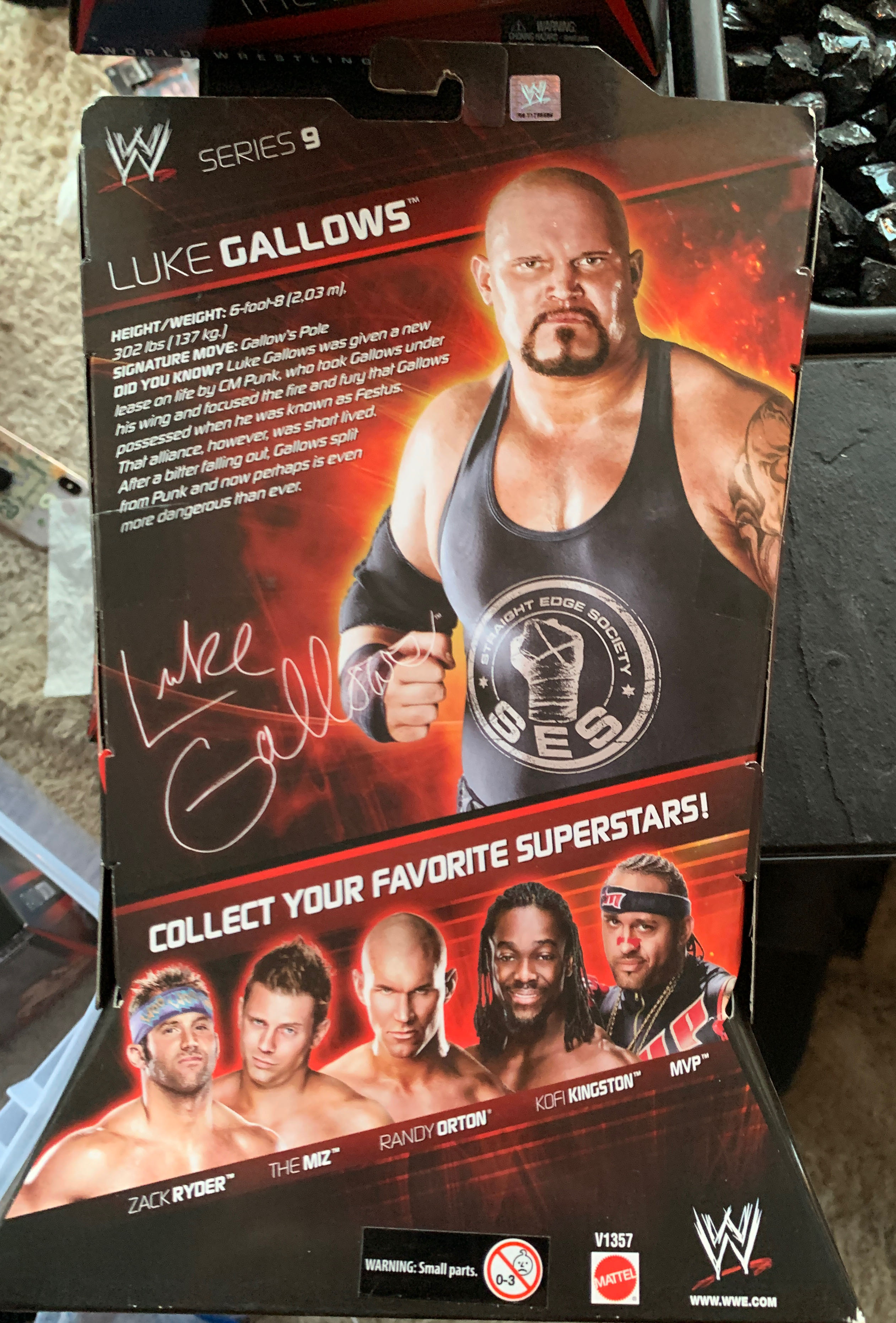 Luke Gallows Elite 9 - Mattel Wwe action figure collectible [Barcode 027084953176] - Main Image 2