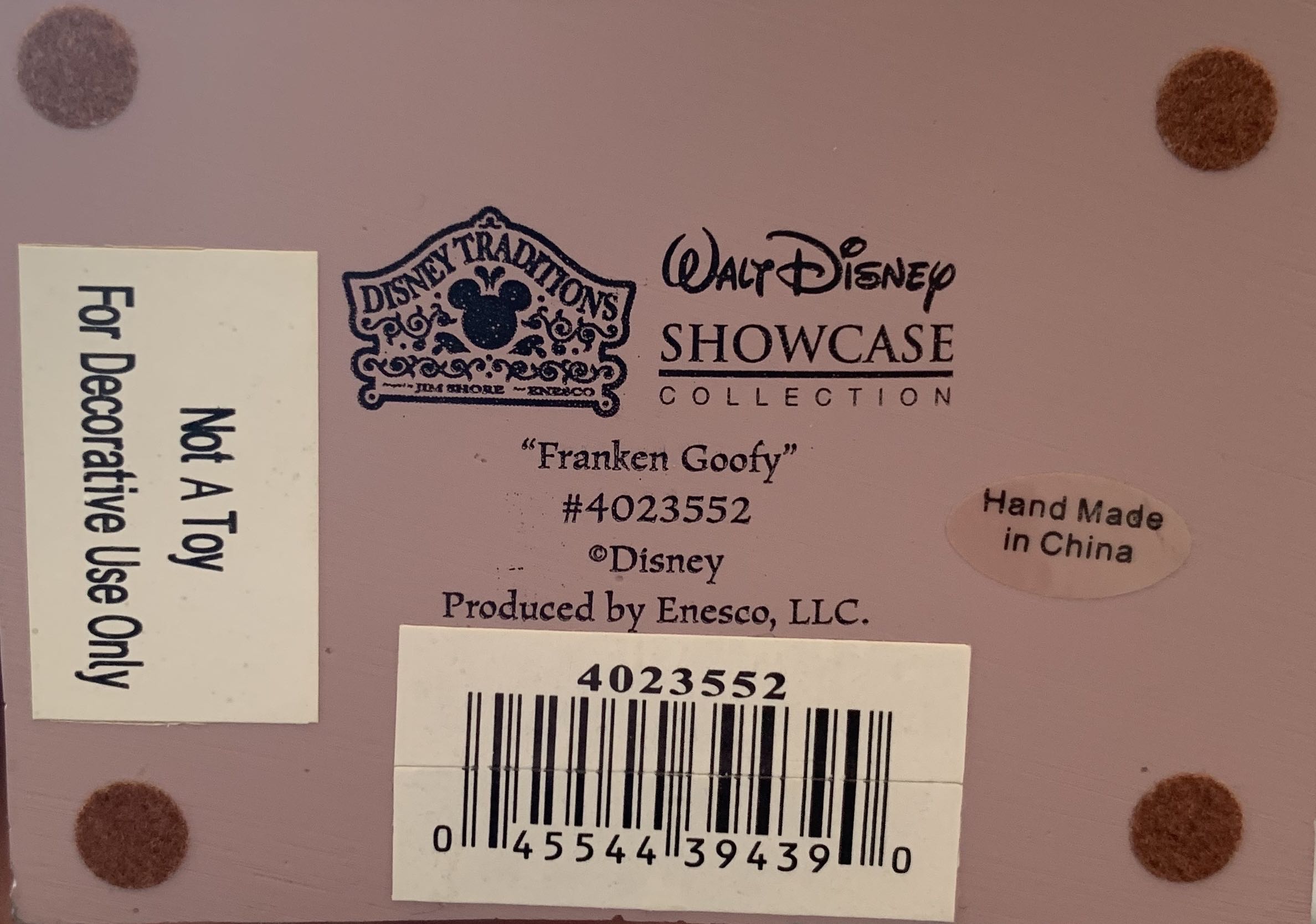 Goofy - Enesco (Disney Traditions Jim Shore) action figure collectible [Barcode 045544394390] - Main Image 3