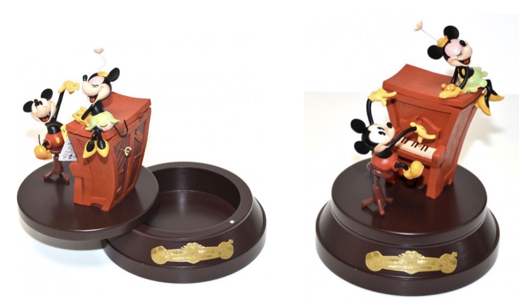 Mickey And Minnie Mouse 90th - Disneyland Resort Paris (Designed by Kevin & Jody) action figure collectible - Main Image 2