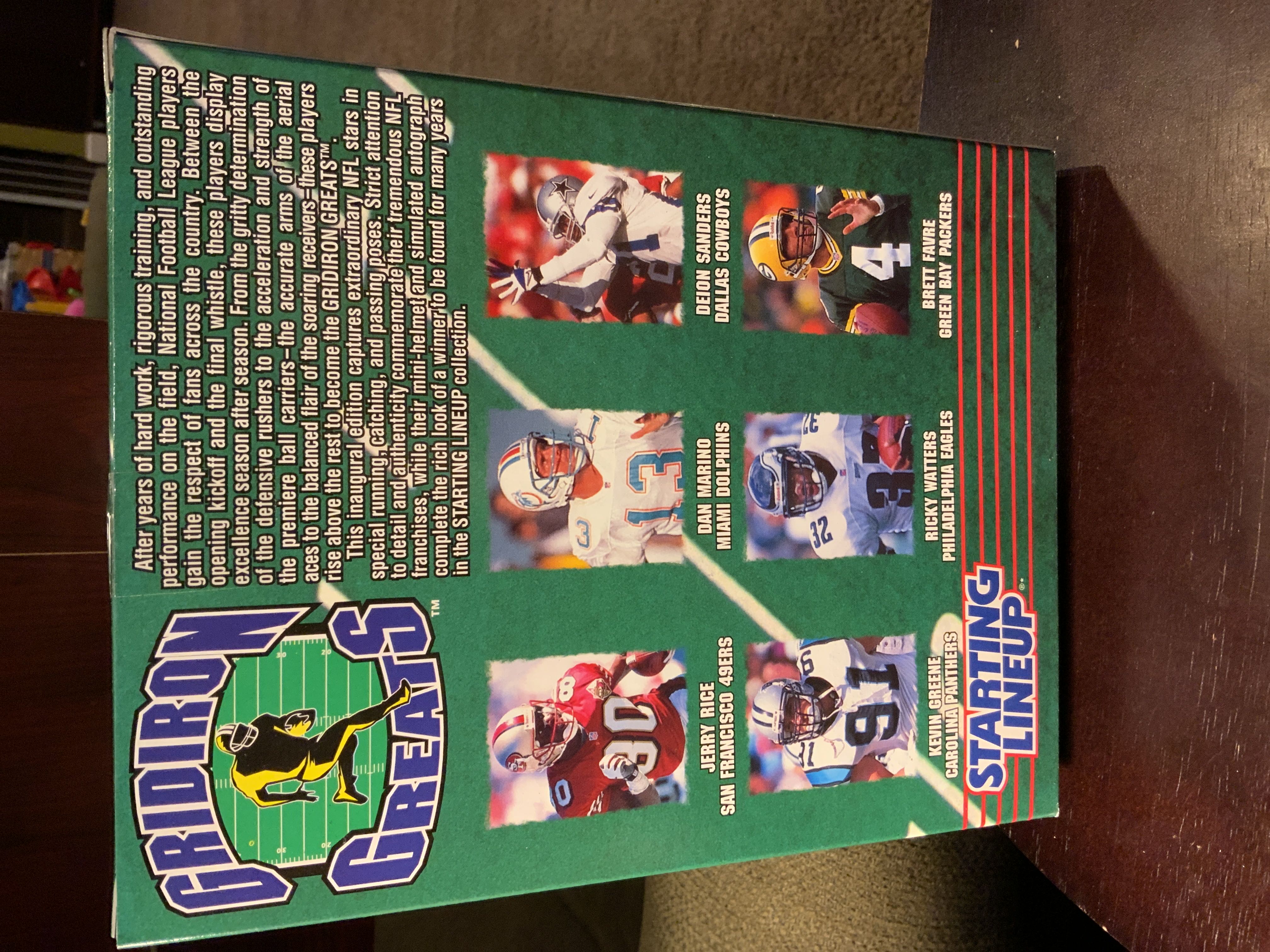 Gridiron Greats Joe Montana - Kenner (Starting Lineup Football) action figure collectible [Barcode 076281713724] - Main Image 3