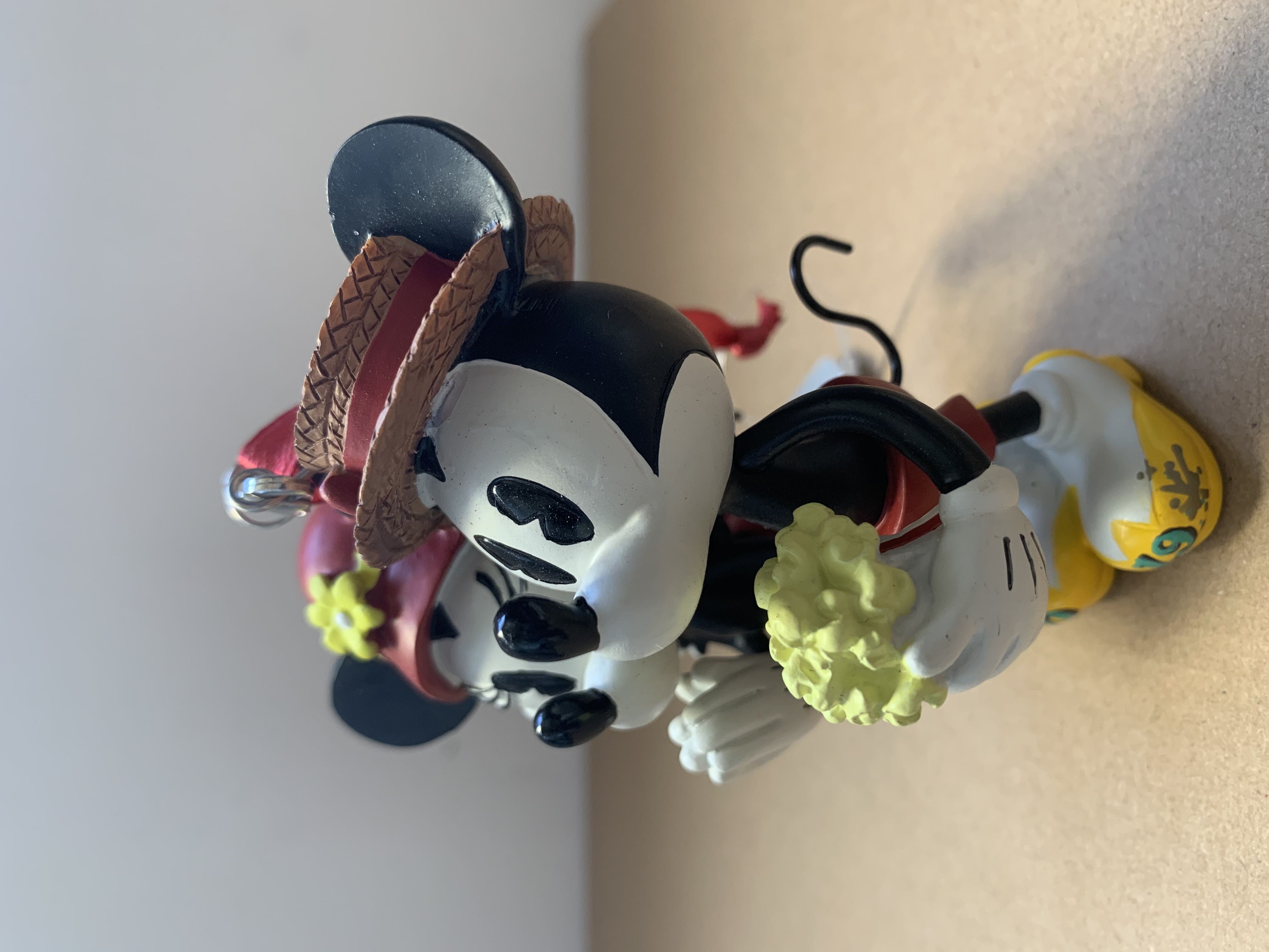 Mickey And Minnie Mouse - Disney Theme Park Merchandise (Disney Parks Exclusive) action figure collectible - Main Image 2