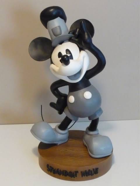 Mickey Mouse Big Fig - Disney Theme Park Merchandise (Disney Theme Park Merchandise) action figure collectible - Main Image 2