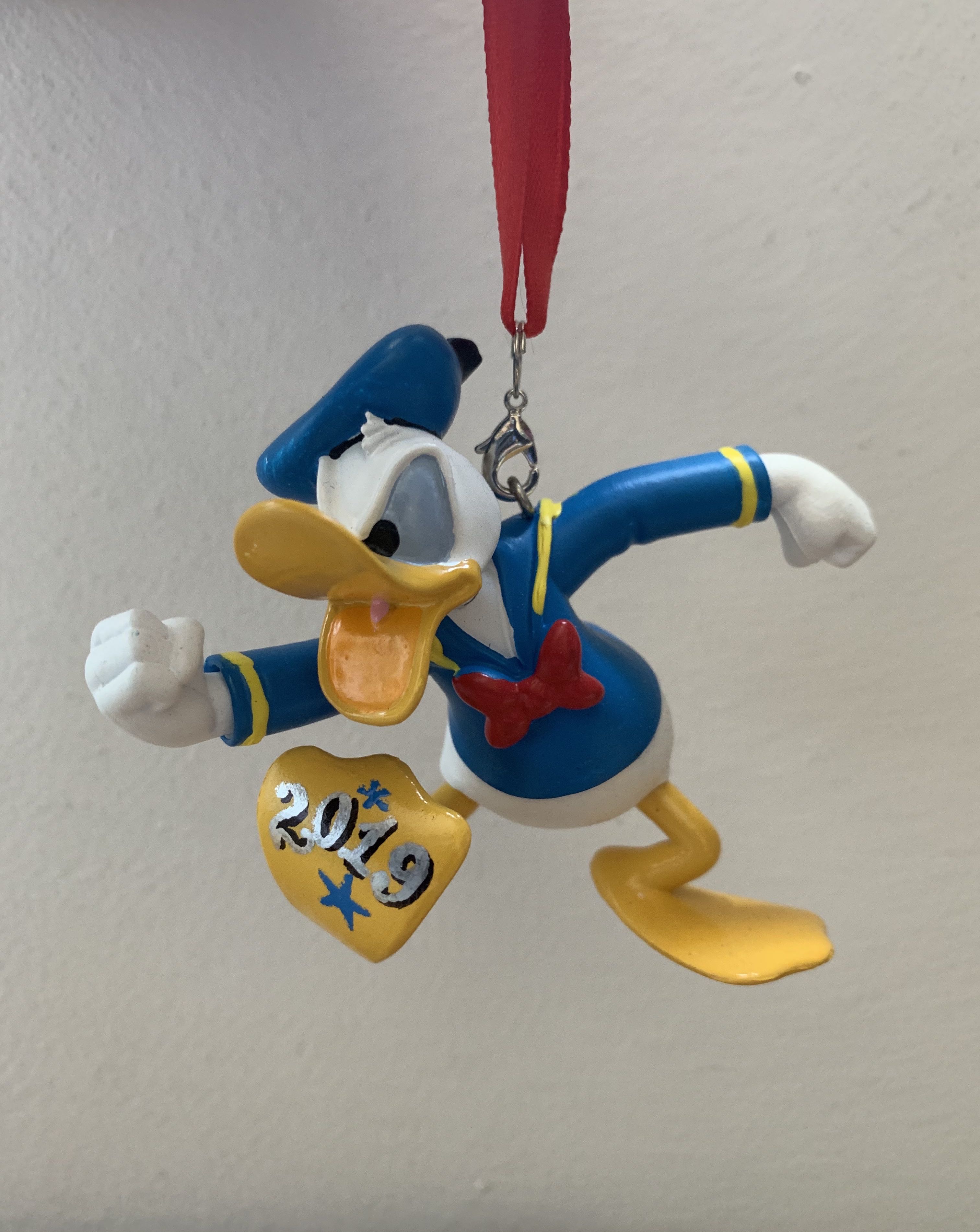 Donald Duck - Disney Theme Park Merchandise (Disney Theme Park Merchandise) action figure collectible - Main Image 2