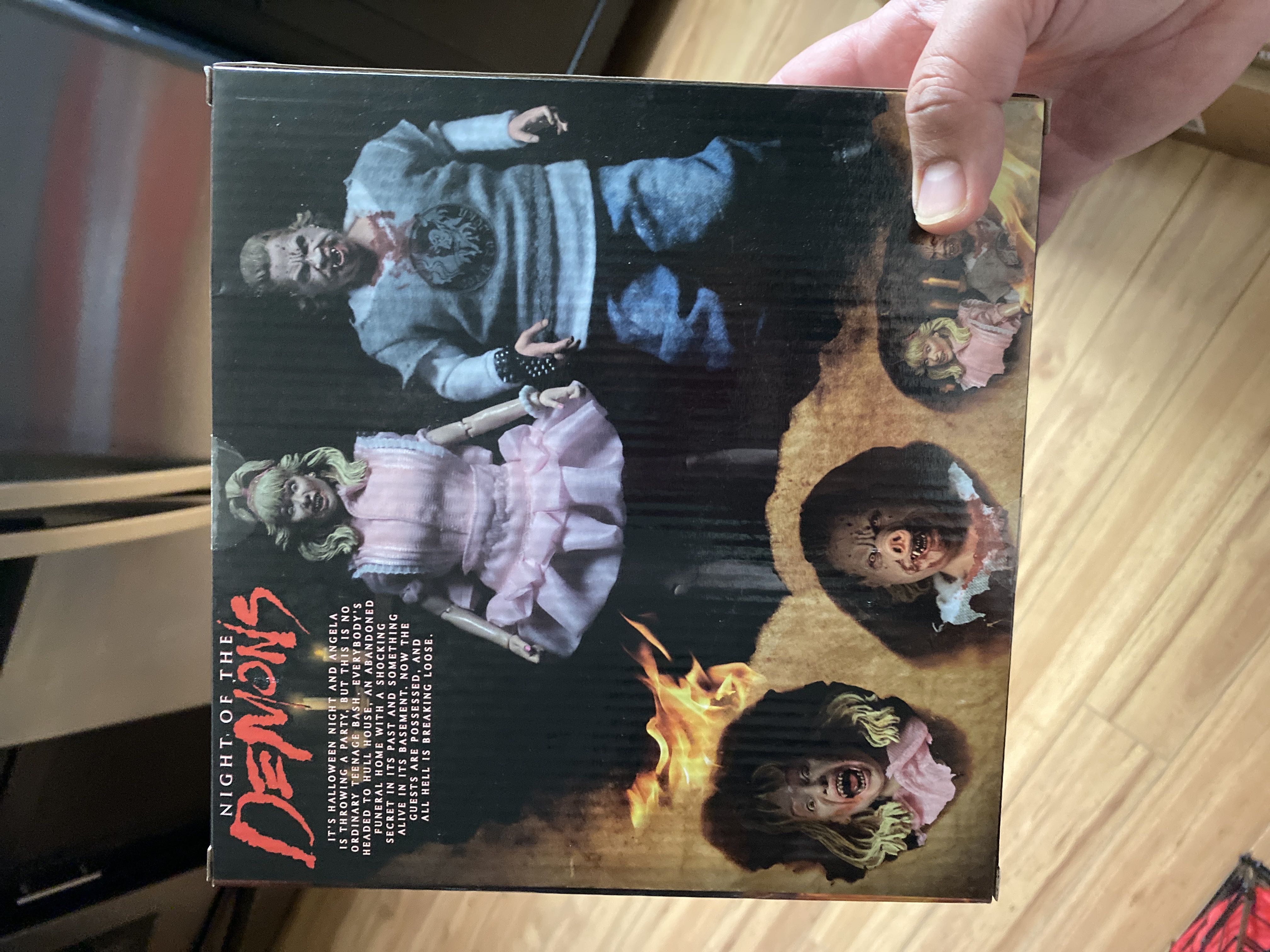 Night Of Demons Suzy And Stooge - Neca (Horror) action figure collectible [Barcode 634482560549] - Main Image 2