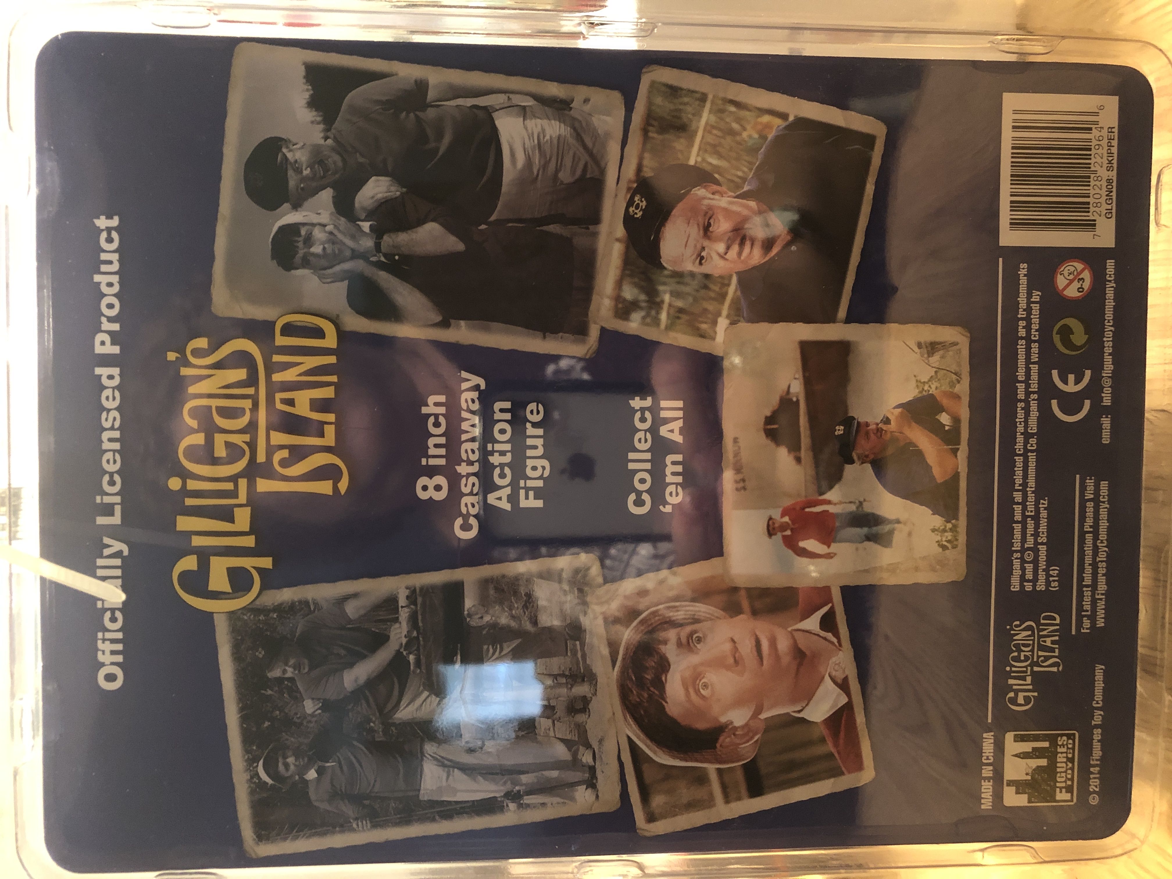 Gillian’s Island The Skipper - Figures Toy Company (Gilligan’s Island) action figure collectible [Barcode 728028229646] - Main Image 2