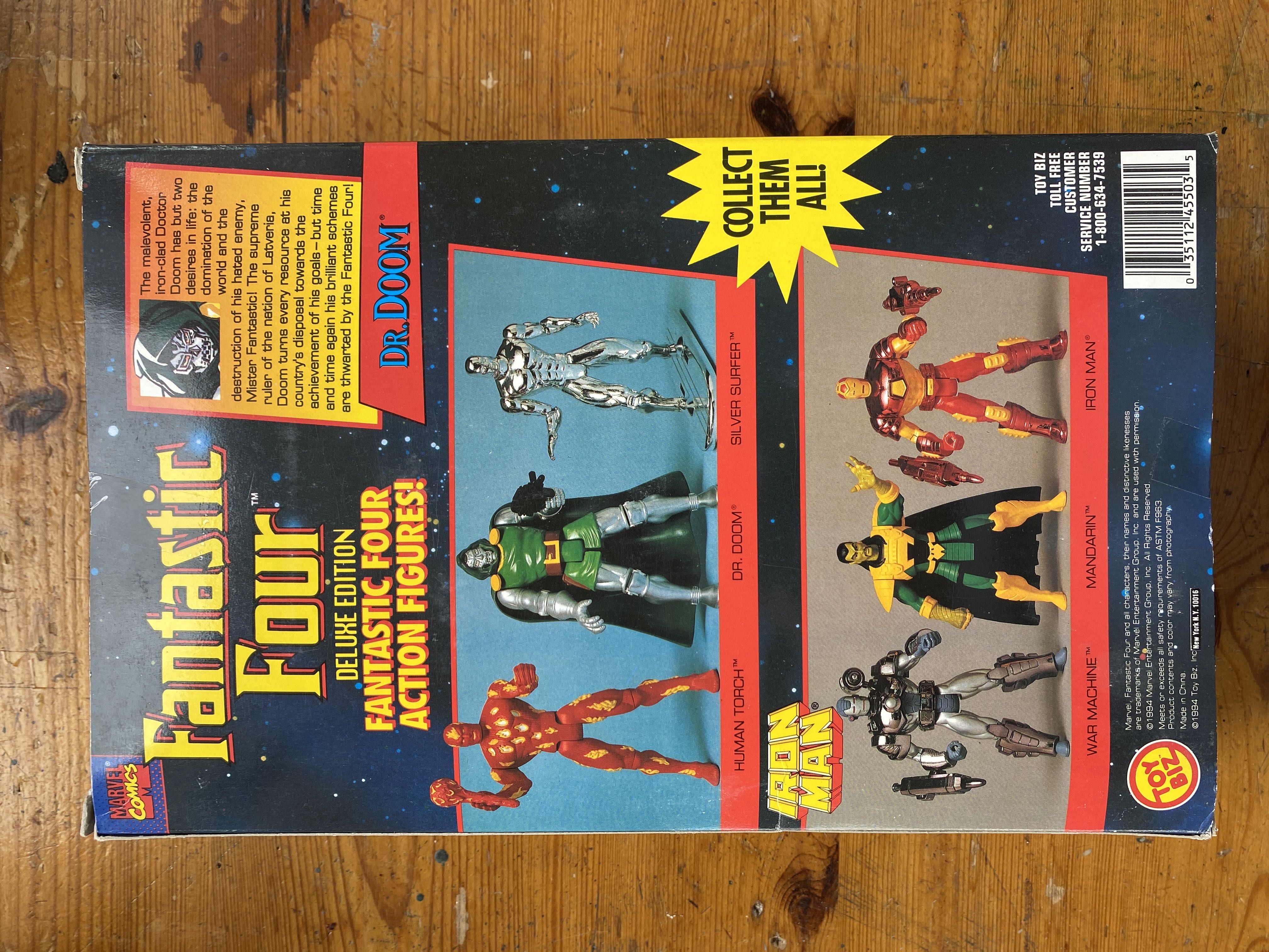 Fantastic Four (10 Inch) - Toy Biz (Dr Doom) action figure collectible [Barcode 035112455035] - Main Image 2