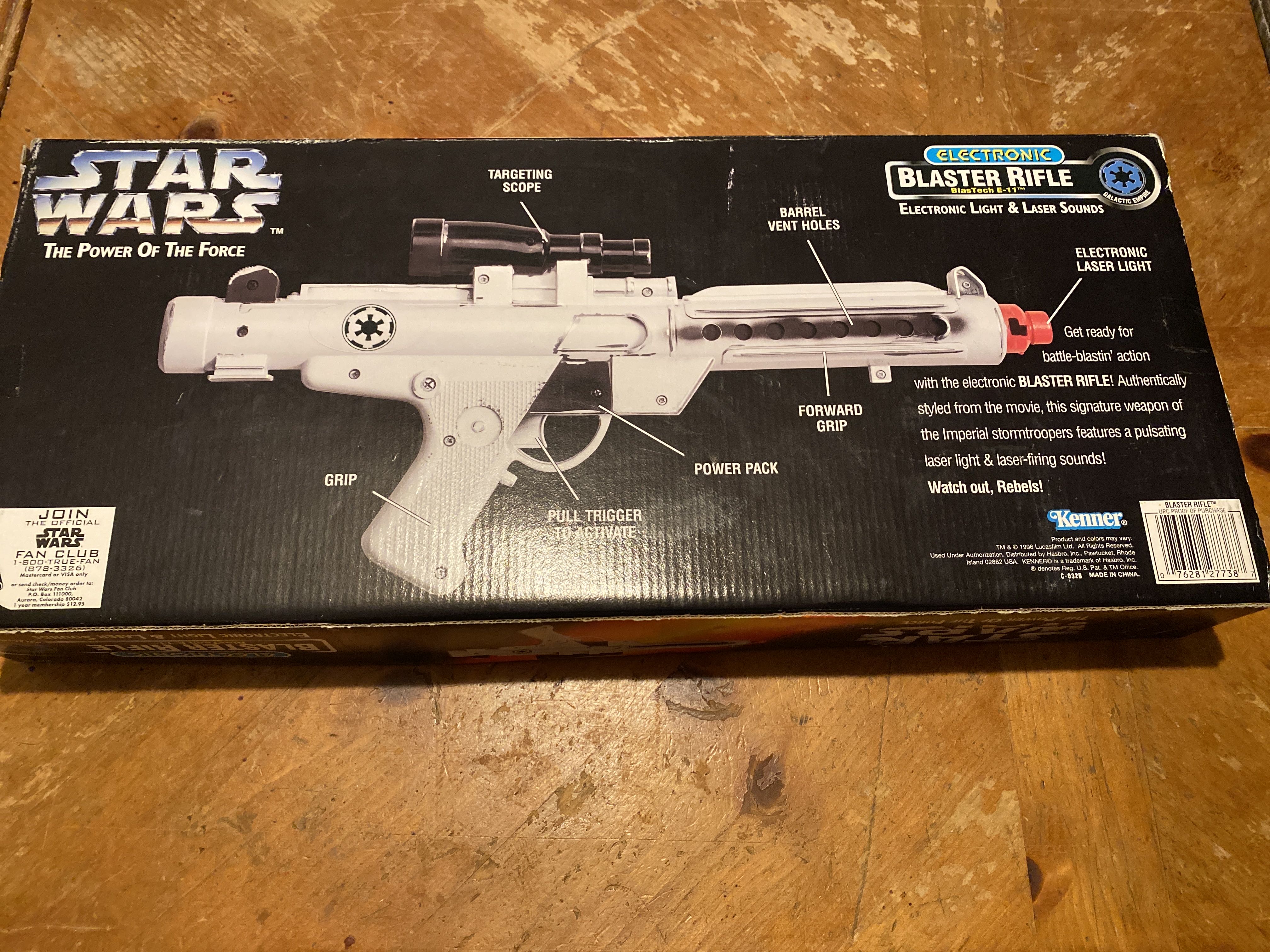 Star Wars: The Power of the Force (Accessory) - Hasbo / Kenner (Blaster Rifle) action figure collectible [Barcode 076281277387] - Main Image 2