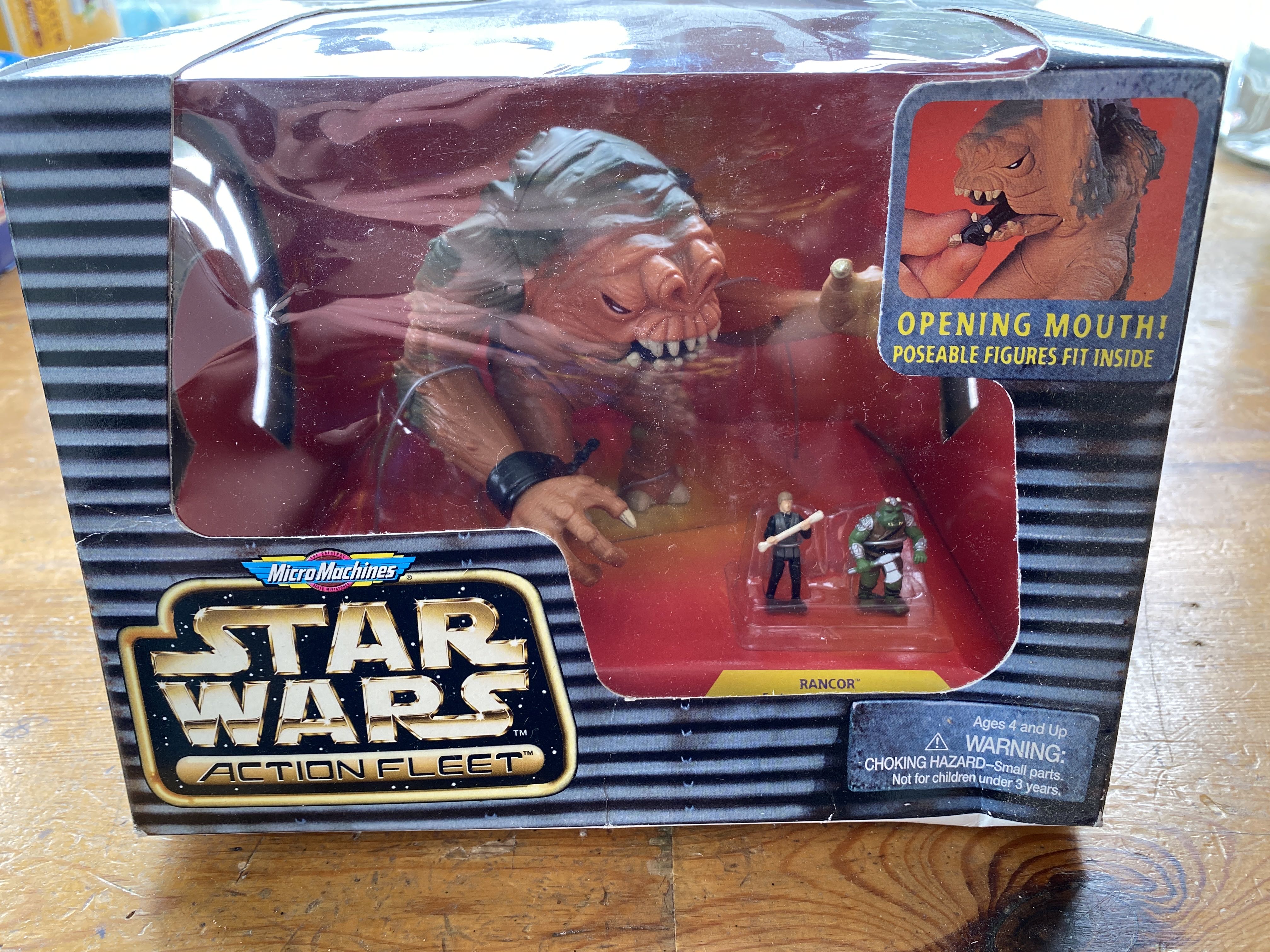 Action Fleet: Rancor - Galoob (Micro Machines Action Fleet) action figure collectible [Barcode 047246669899] - Main Image 1