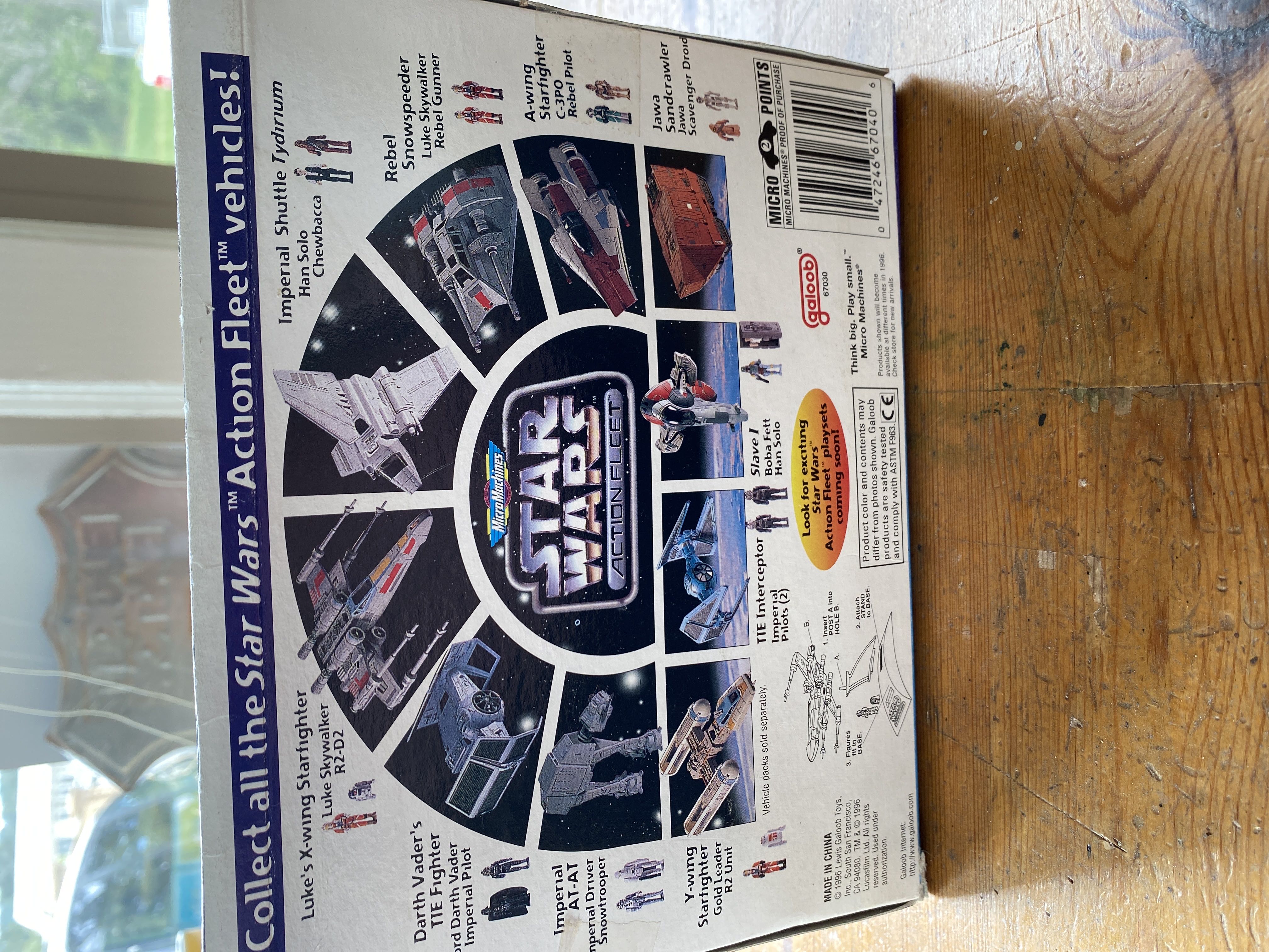 Y-Wing Fighter - Star Wars Action Select - Galoob (Star Wars) action figure collectible [Barcode 047246670406] - Main Image 2