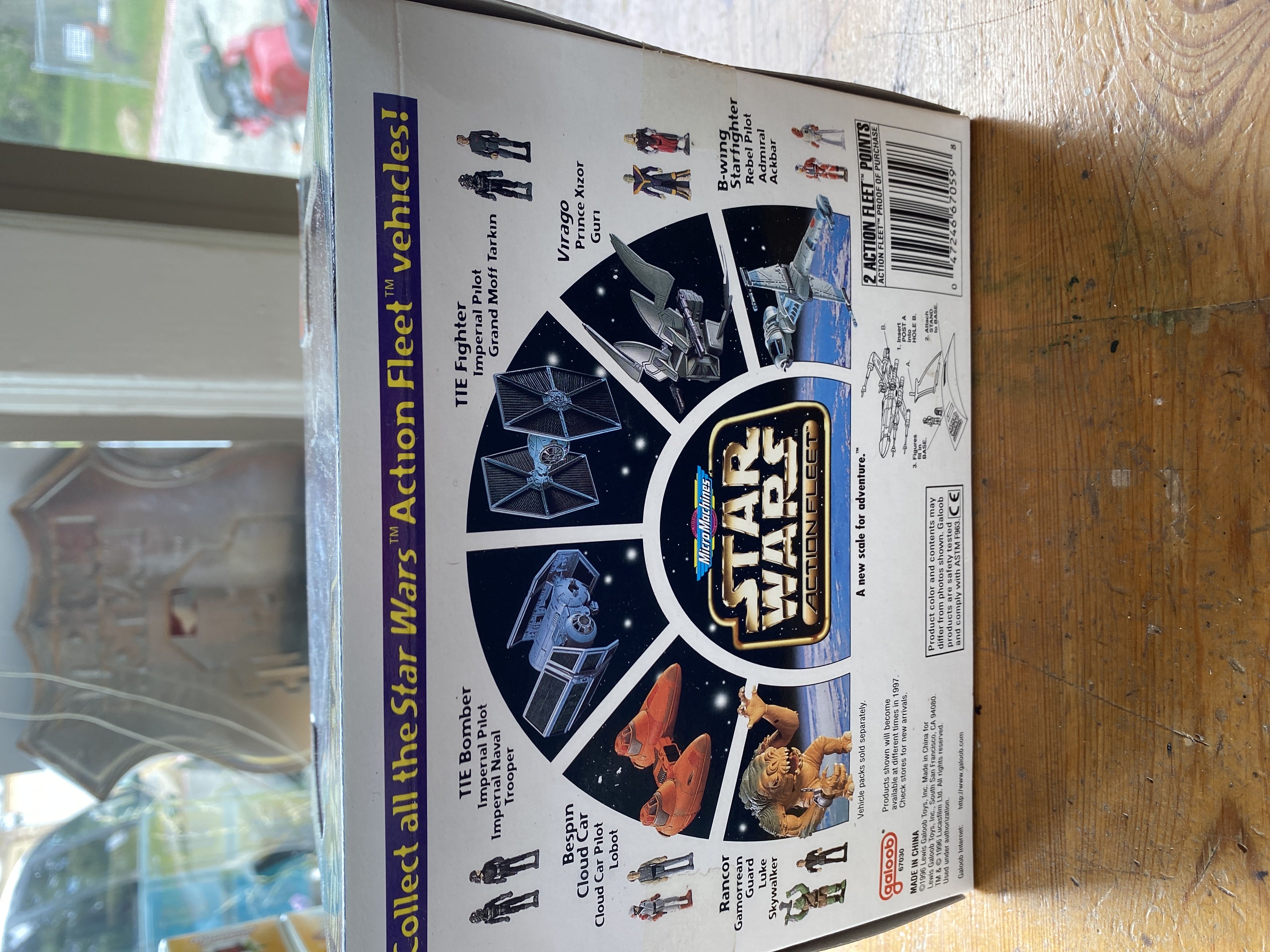 Star Wars: Micro Machines - Galoob (TIE Bomber) action figure collectible [Barcode 047246670598] - Main Image 2