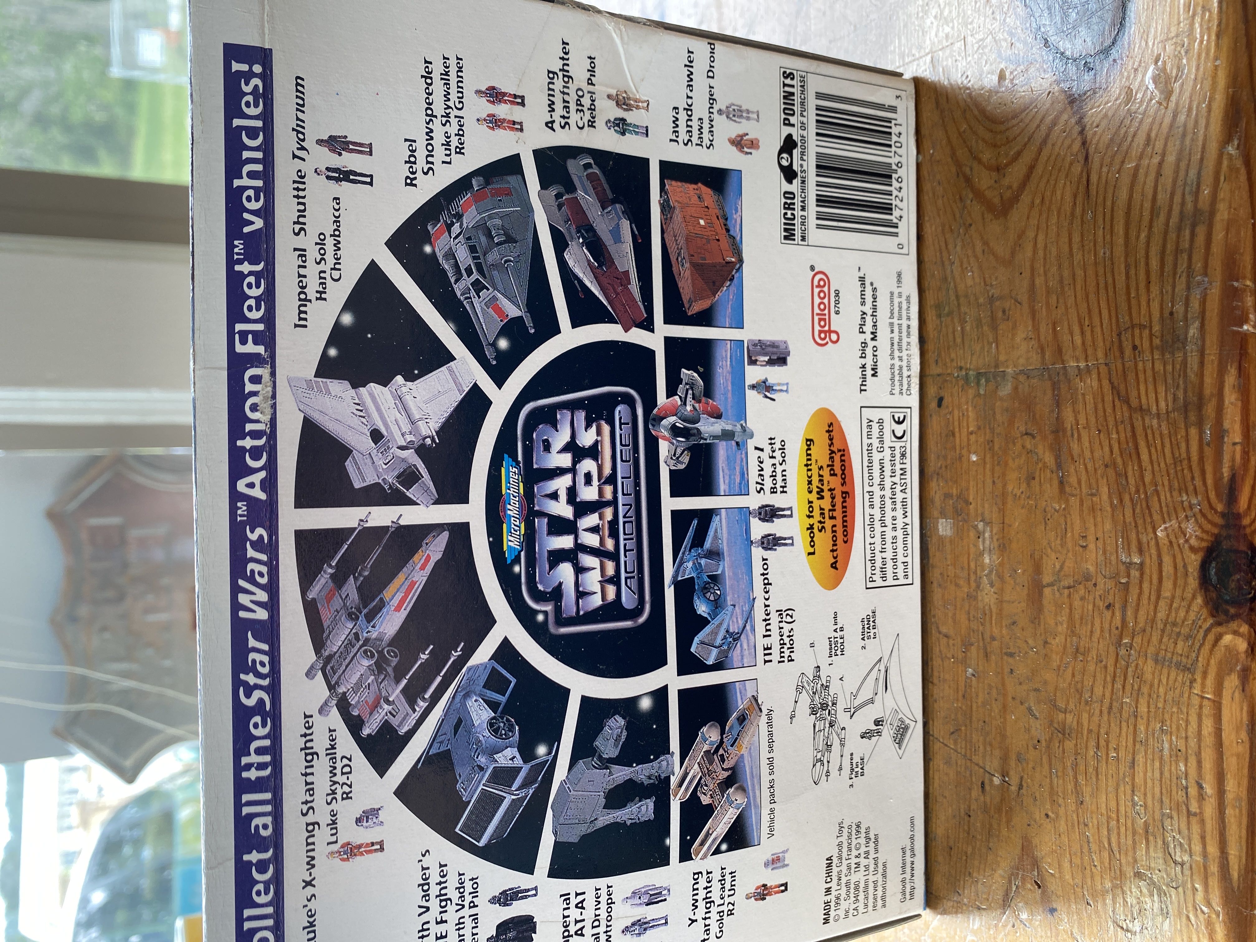 Slave I - Galoob (Star Wars Micro Machines) action figure collectible [Barcode 047246670413] - Main Image 2