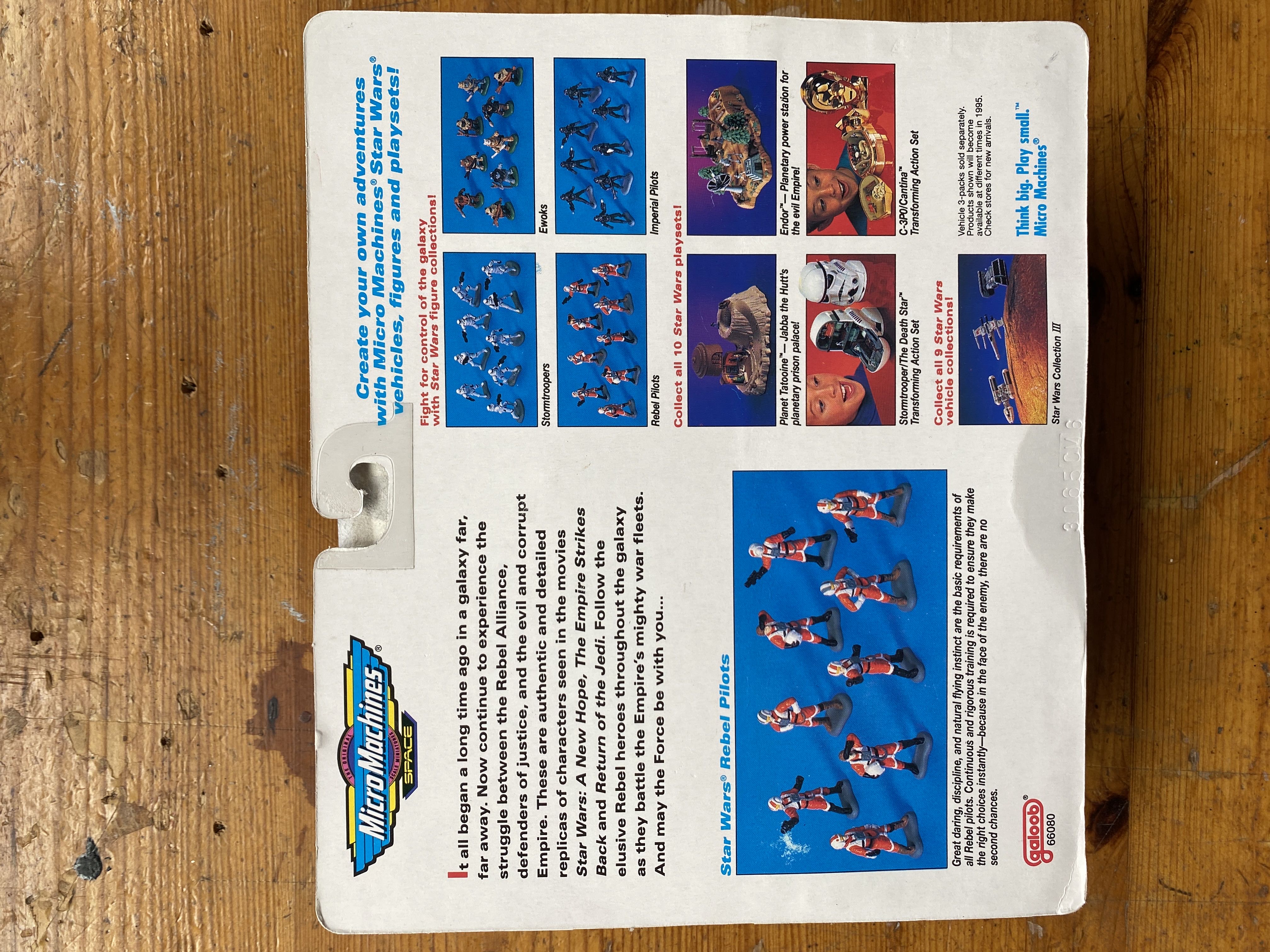 Micro Machines - Rebel Pilots - Galoob (Rebel Pilots) action figure collectible [Barcode 047246660834] - Main Image 2