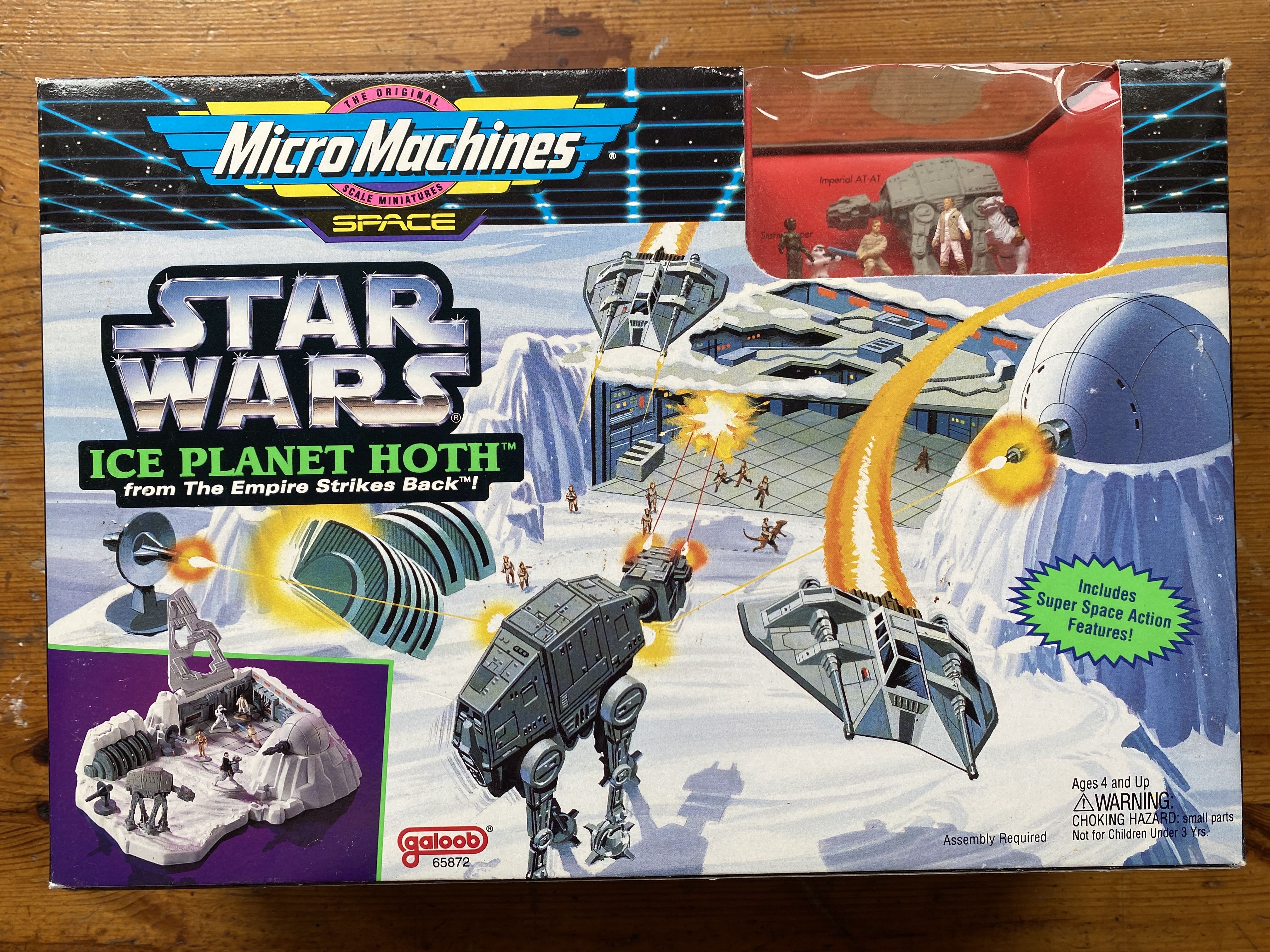 Ice planet Hoth - Galoob (Star Wars Micro Machines) action figure collectible [Barcode 047246658725] - Main Image 1