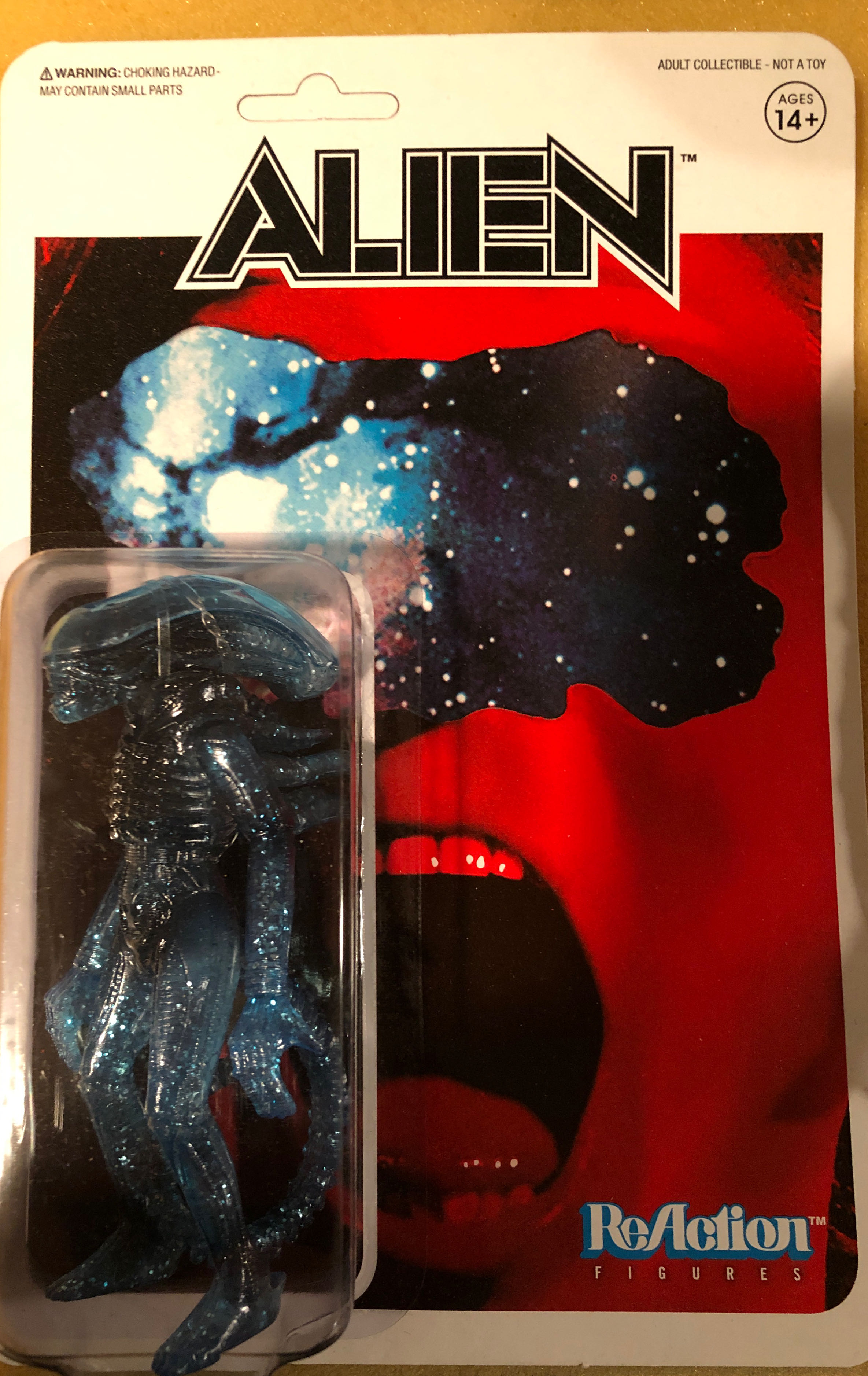 Xenomorph (Bill Gold Poster Color) - Super7 action figure collectible [Barcode 811169036980] - Main Image 1