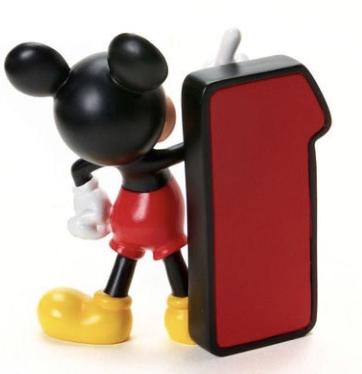Mickey Mouse Numbers #1 - Enesco (Disney Showcase Collection) action figure collectible - Main Image 2