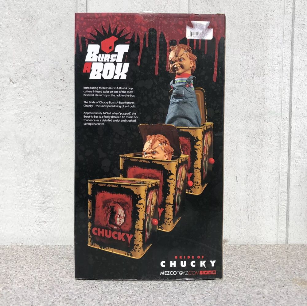 Bride Of Chucky Burst-A-Box - Mezco Toyz (Chucky) action figure collectible [Barcode 696198781878] - Main Image 2