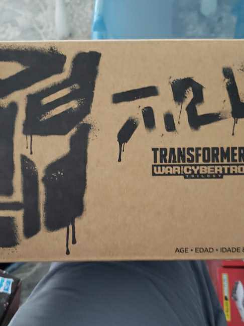 WFC-GS07 | Nightbird - Hasbro (Transformers Siege: War For Cybertron) action figure collectible [Barcode 630509892006] - Main Image 2