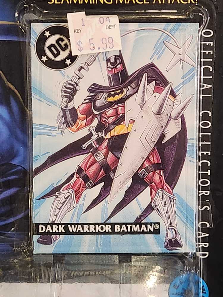 Batman (Dark Warrior) - Hasbro / Kenner (Batman: Legends Of Batman) action figure collectible [Barcode 076281640389] - Main Image 4